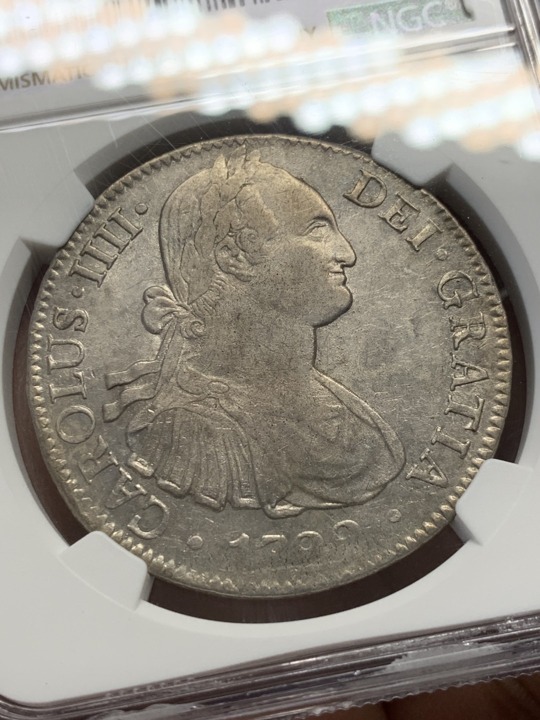 《竞宝斋》第128场-周日，周一 ，2场连拍（全场包邮） NGC AU50 墨西哥 1799年 早期版本 卡四 双柱 8R 大银币原味状态