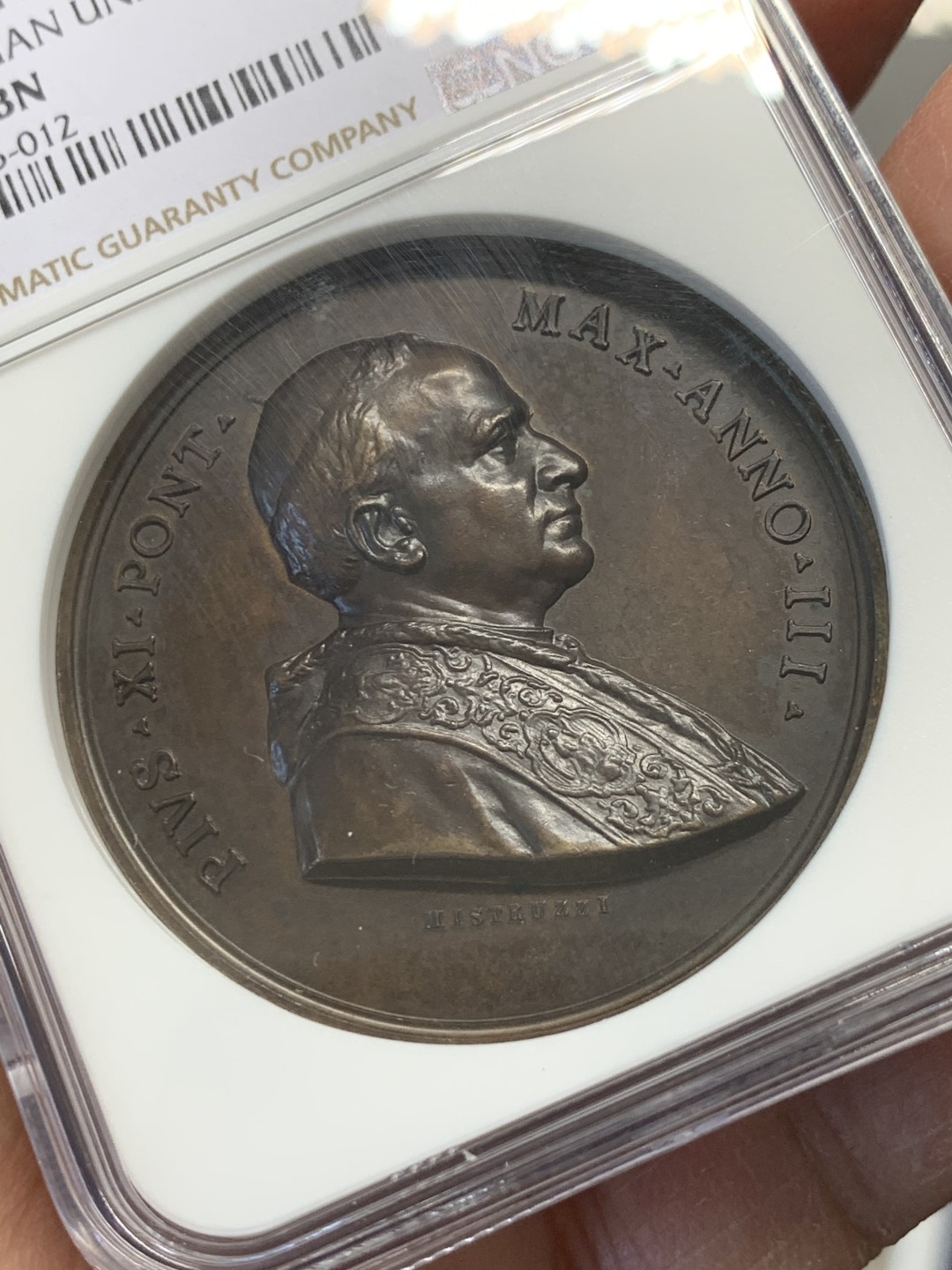 《竞宝斋》第128场-周日，周一 ，2场连拍（全场包邮） NGC MS63 1924年梵蒂冈教皇庇护十一世格列高利大学纪念高浮雕铜章 稀少难得