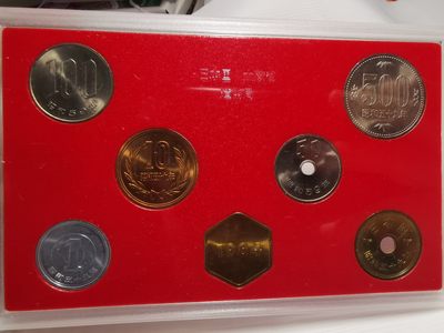 捡漏零元起+1 小岛日本纪念币专场 第二拍  日本纪念币 1984年1-500円带鼠年纪念章 7 枚日本套币