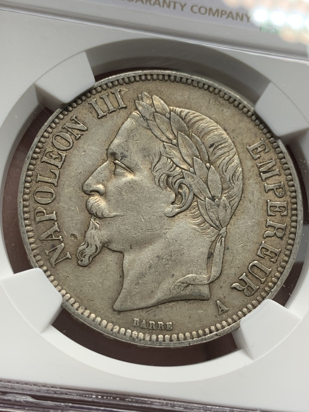 《竞宝斋》第128场-周日，周一 ，2场连拍（全场包邮） NGC AU 法国 1867年 拿三 5法郎银币 原味包浆 细节好 我都没看出 DAMAGE 在哪里