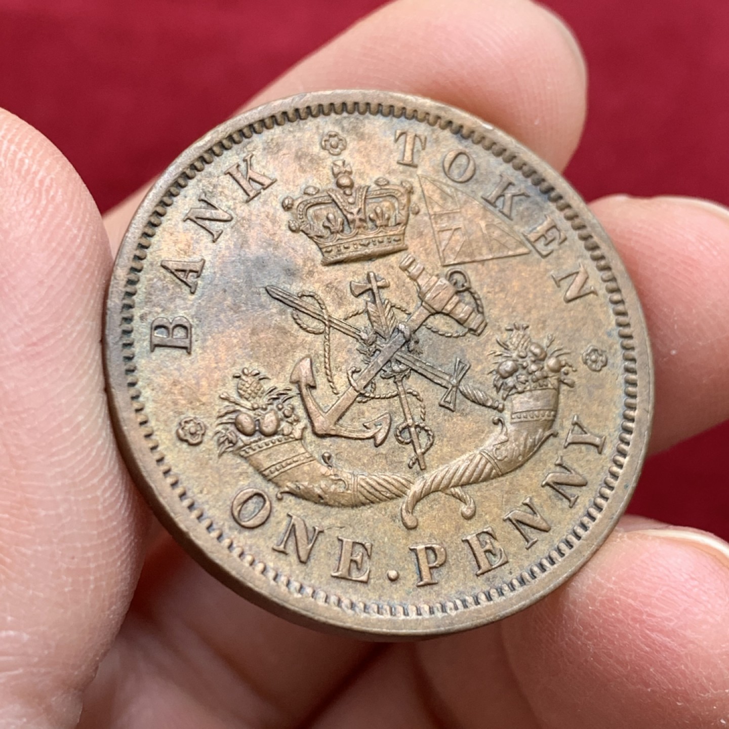 《竞宝斋》第128场-周日，周一 ，2场连拍（全场包邮） 1857年 加拿大 铜马剑 1便士 银行 代币一枚 细节非常好