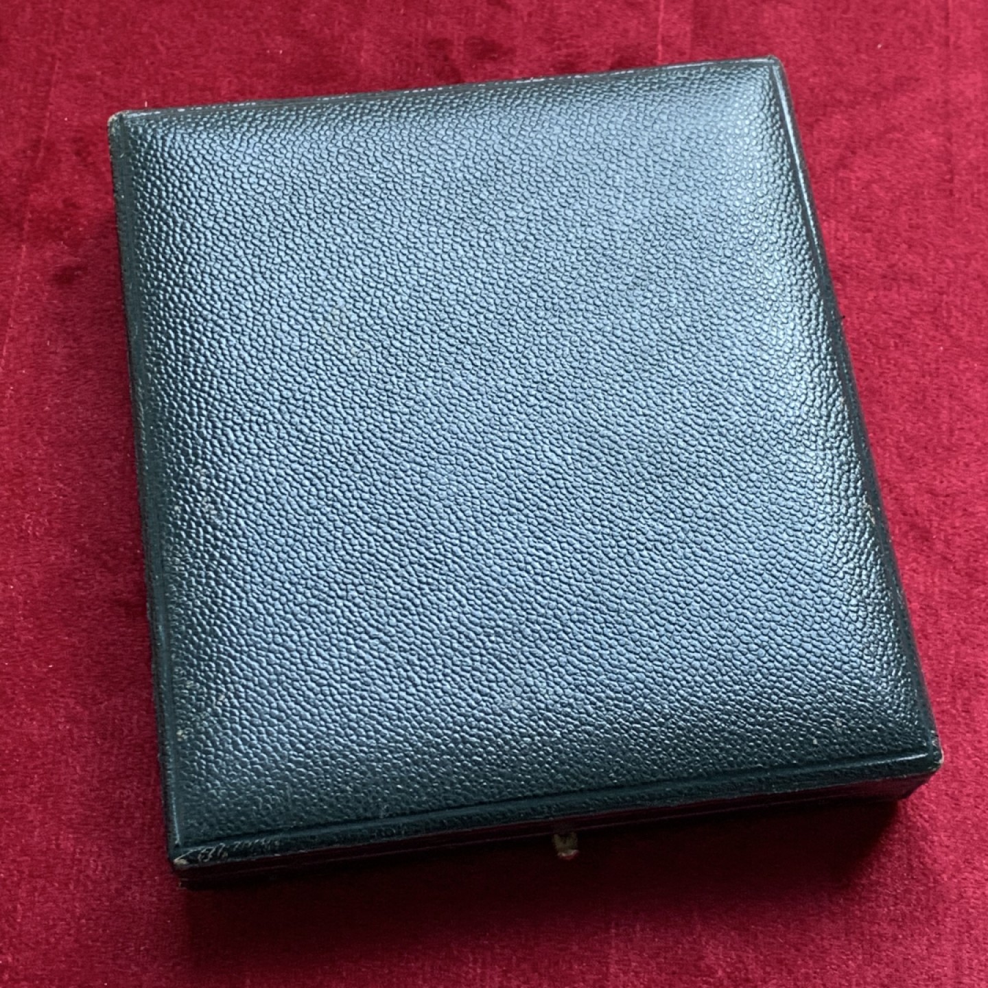 《竞宝斋》第128场-周日，周一 ，2场连拍（全场包邮） 法国社会学家阿尔伯特1951原盒铜章 高浮雕雅典娜漂亮 直径68mm