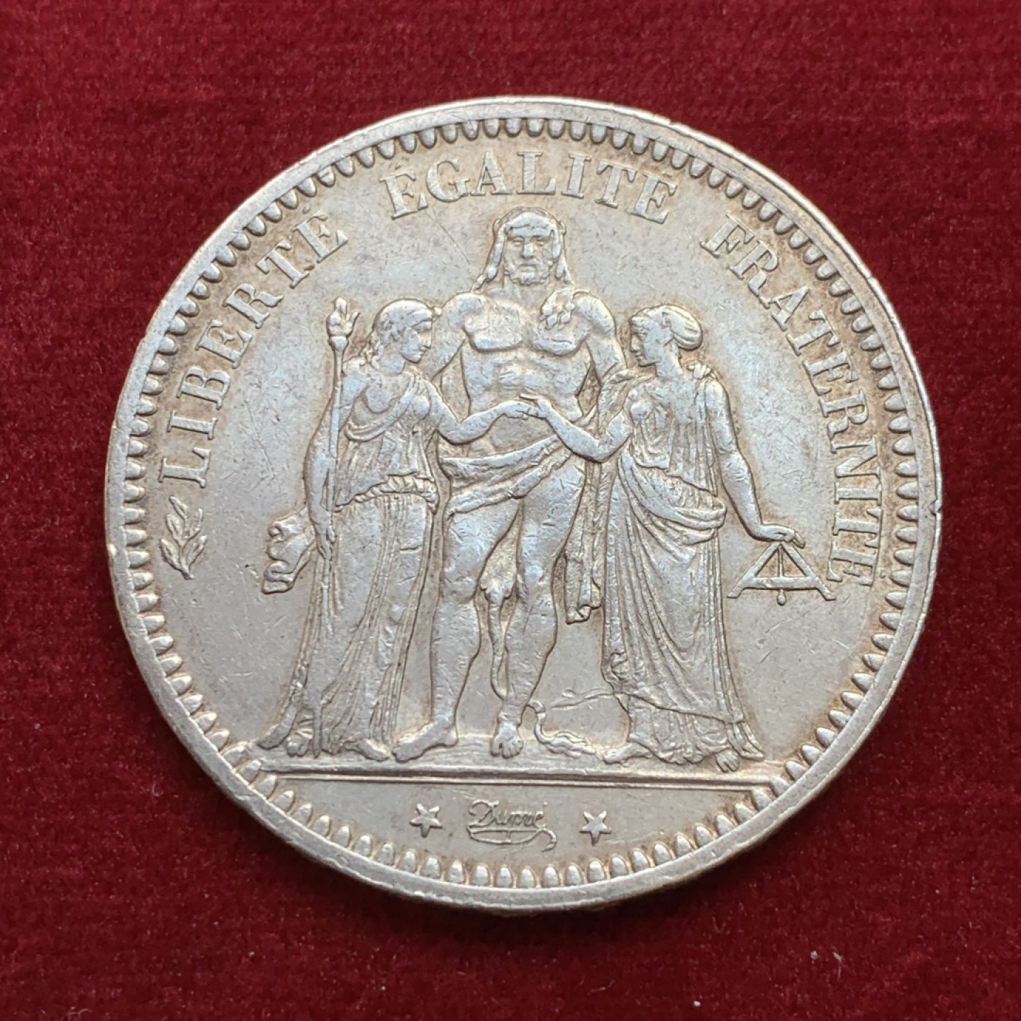 《竞宝斋》第128场-周日，周一 ，2场连拍（全场包邮） 法国1873年5法郎 银币 大力神 无大磕碰伤 手感超好 把玩首选