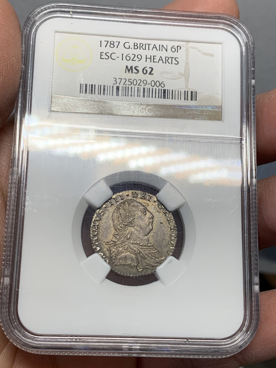 《竞宝斋》第128场-周日，周一 ，2场连拍（全场包邮） NGC MS62 英国乔三 1787 6便士 有心版 深彩包浆 老盒评级