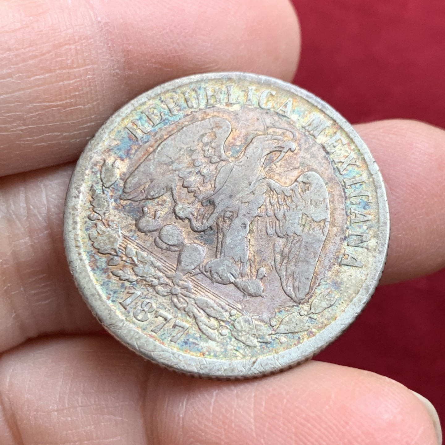 《竞宝斋》第128场-周日，周一 ，2场连拍（全场包邮） 墨西哥 1877年  天秤鹰洋 50分银币 半圆此较少 五彩