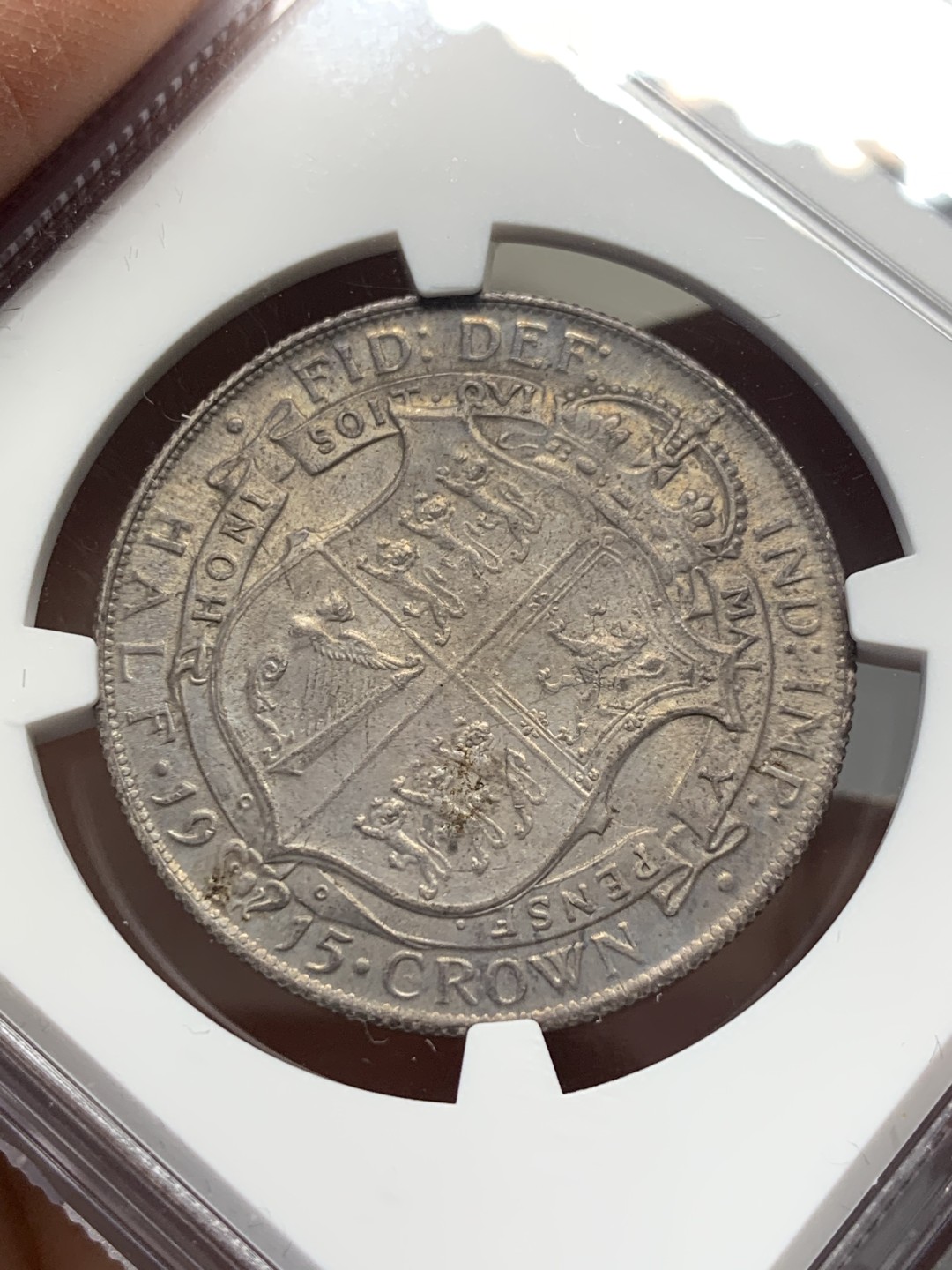 《竞宝斋》第128场-周日，周一 ，2场连拍（全场包邮） NGC MS62 英国1915年乔五半克朗银币高银版厚五彩包浆