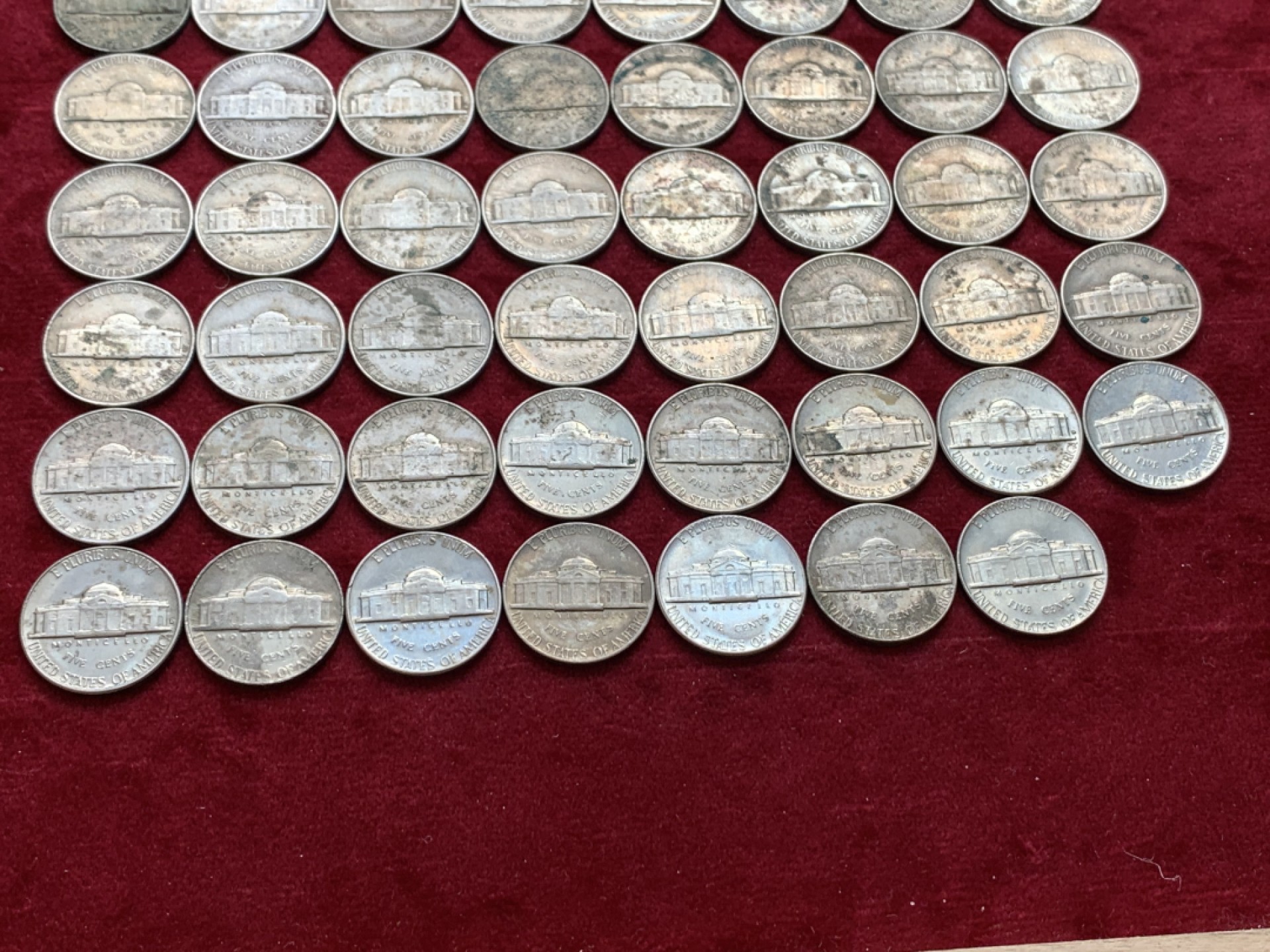 《竞宝斋》第128场-周日，周一 ，2场连拍（全场包邮） 美国 麦弗逊 5美分  63枚一组 从1939-1974年 60多个不同的年份版别 一次搞定绝大多数