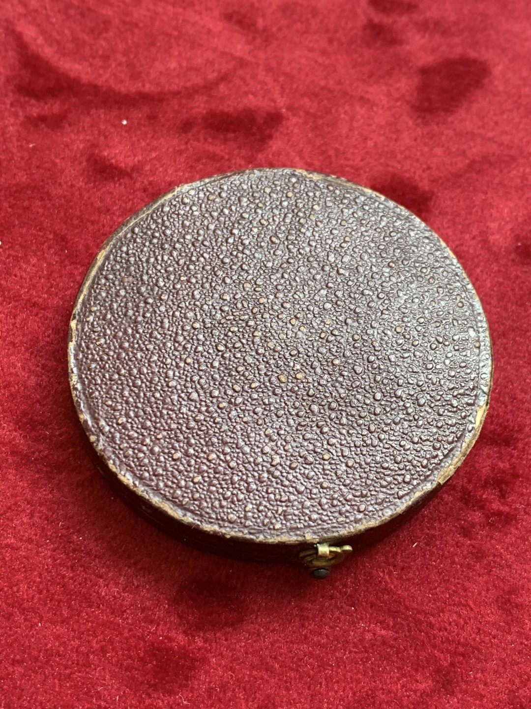 《竞宝斋》第128场-周日，周一 ，2场连拍（全场包邮） 1897法国 商业部墨丘力 镀金银章 原盒纪念章 41mm 37克 带银标