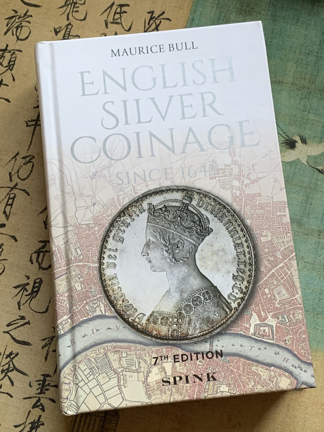 《竞宝斋》第128场-周日，周一 ，2场连拍（全场包邮） 2020版精装完美品 英国 ESC 银币目录 1649年以来英国银币大全 英系必备，版别详尽，P与N用的ESC编号即来自于该目录 厚达598页