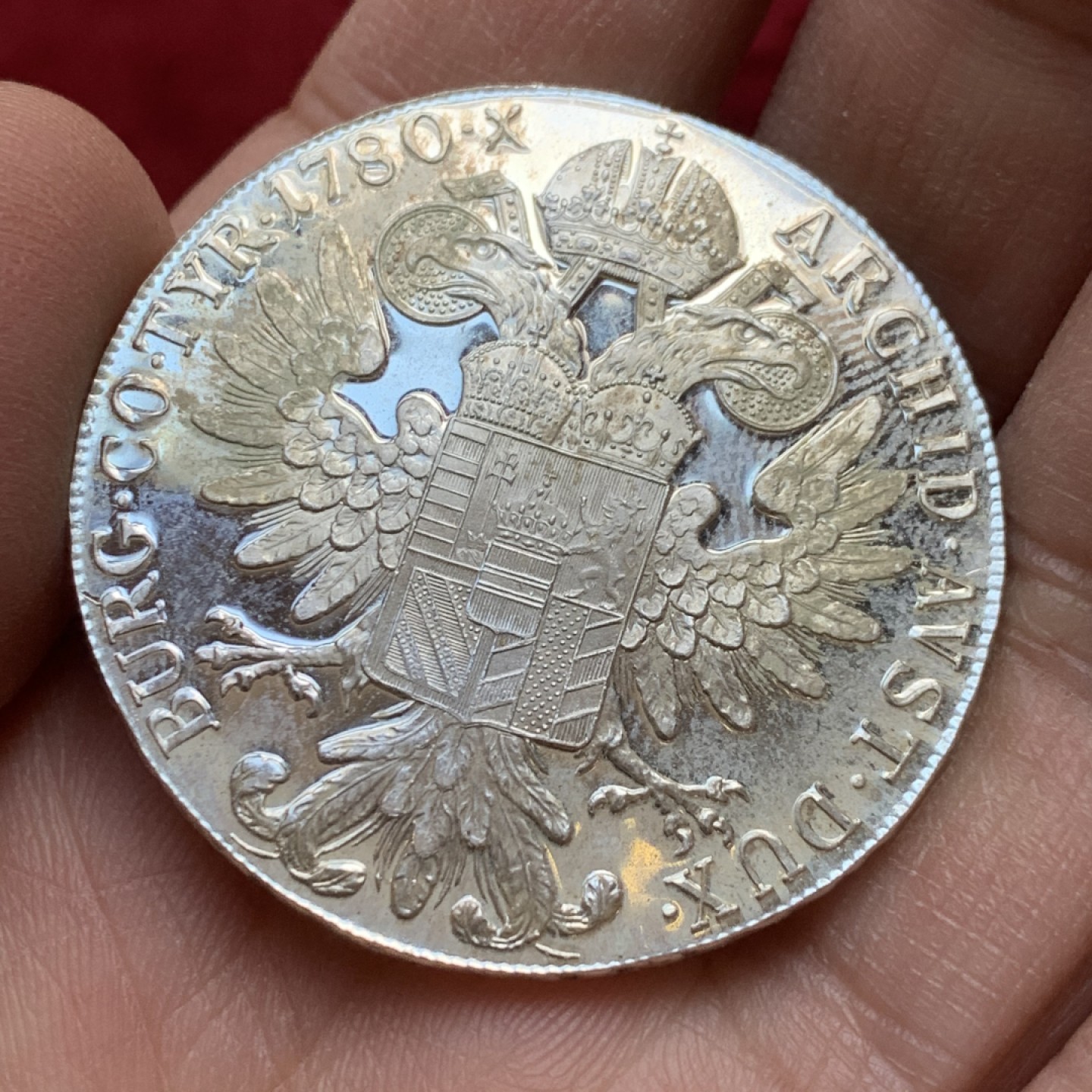 《竞宝斋》第128场-周日，周一 ，2场连拍（全场包邮） 奥地利1780年大奶妈 1泰勒大银币 镜面精制币 产自奥地利