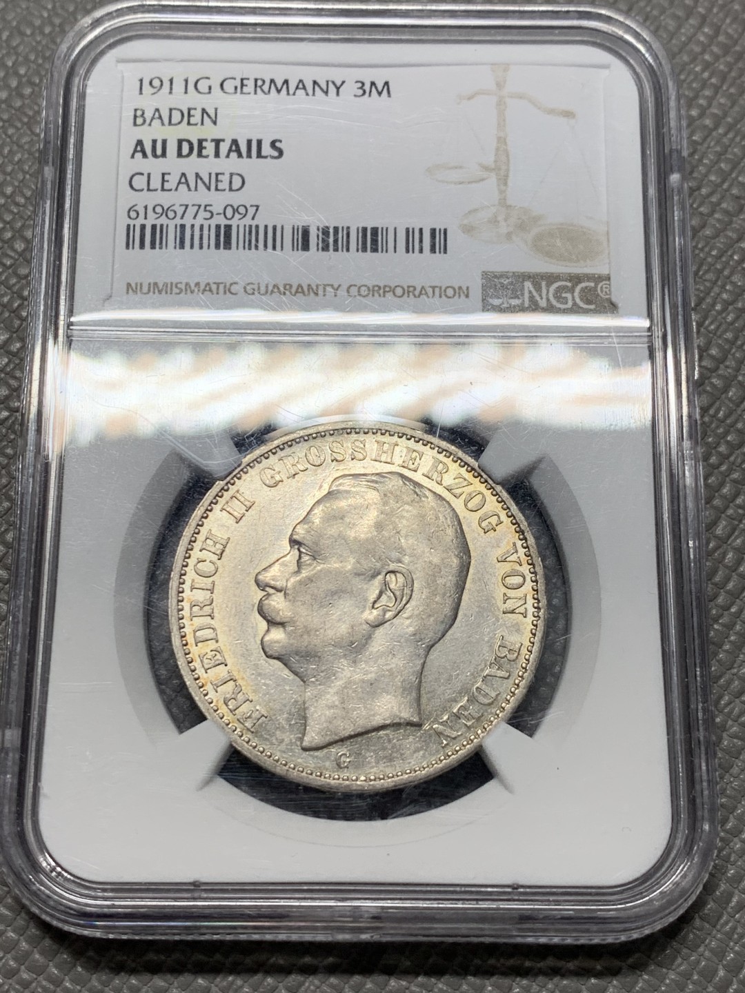 《竞宝斋》第128场-周日，周一 ，2场连拍（全场包邮） NGC-AUD 德国 1911年 巴登3马克银币 带淡黄油包浆 光度不错