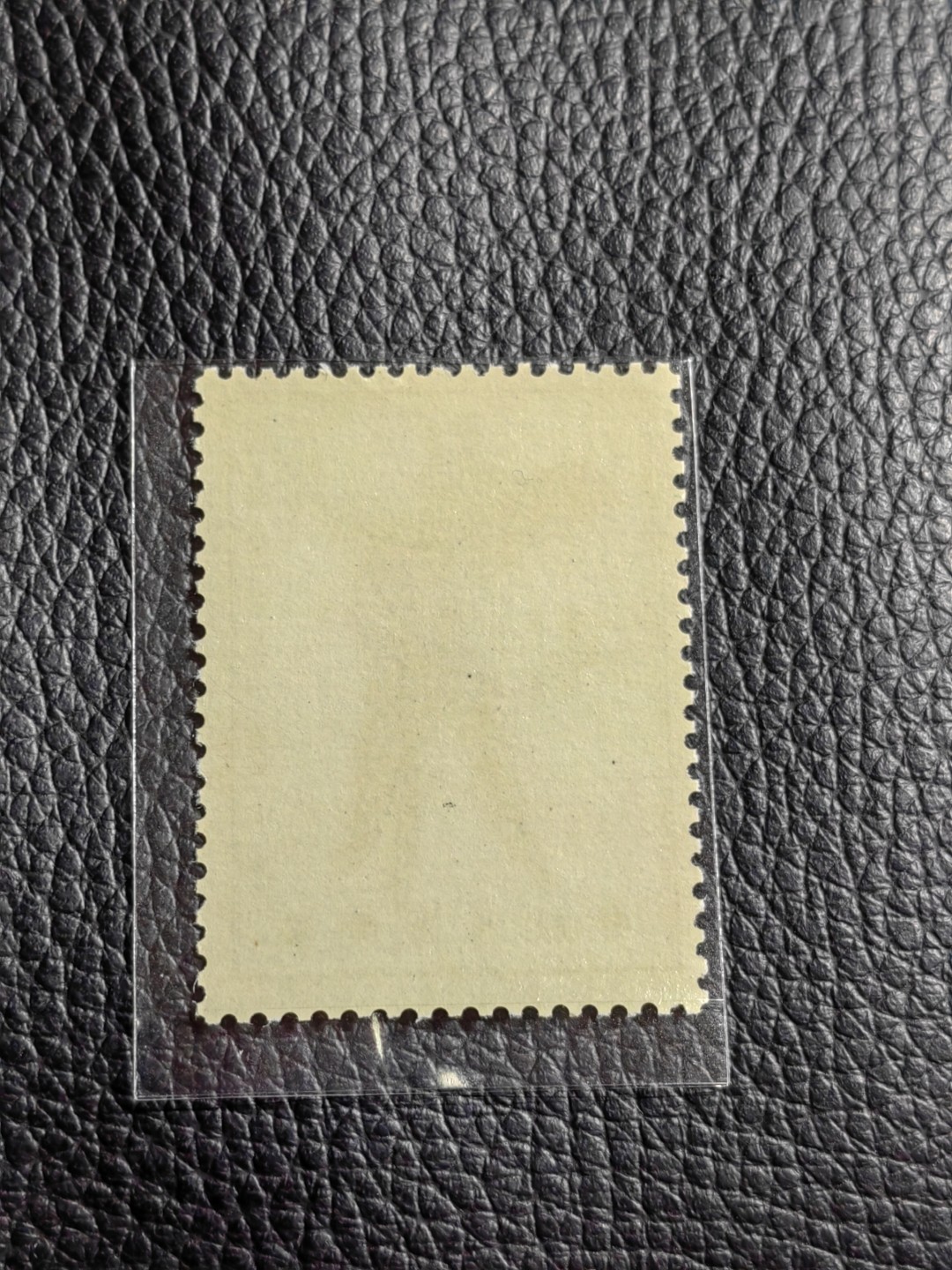 洪涛臻品批发群  精选邮票限时拍卖第一百八十一期 【评级推荐】特63青铜器  8-1新票一枚，版撕全品嘎嘎绝，齿孔饱满圆润，ASG评级搏分首选，包OG。
