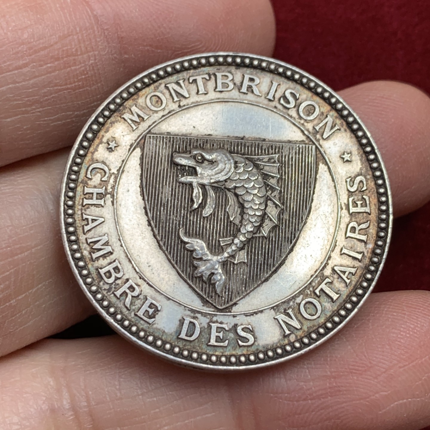 《竞宝斋》第128场-周日，周一 ，2场连拍（全场包邮） 法国 1876 蒙布里森公证处 银章 18.5克 36mm直径 细节丰富 保存的非常好 带银标