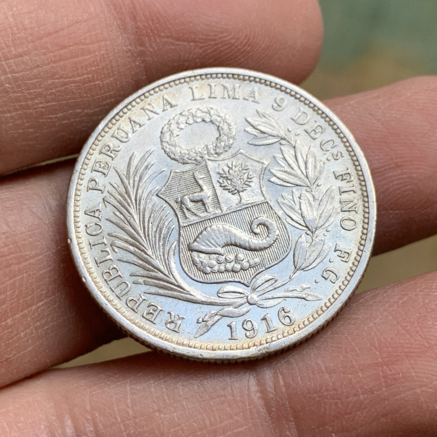《竞宝斋》第128场-周日，周一 ，2场连拍（全场包邮） 秘鲁 1916年 1/2索 银币 半元型 细节好