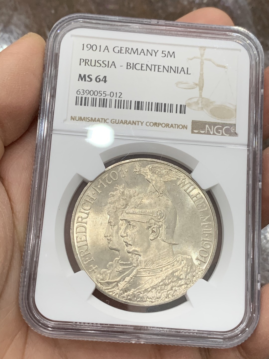 《竞宝斋》第128场-周日，周一 ，2场连拍（全场包邮） NGC MS64 德国 1901年 5马克 普鲁士建国200周年 经典双头长翅马克 状态不错