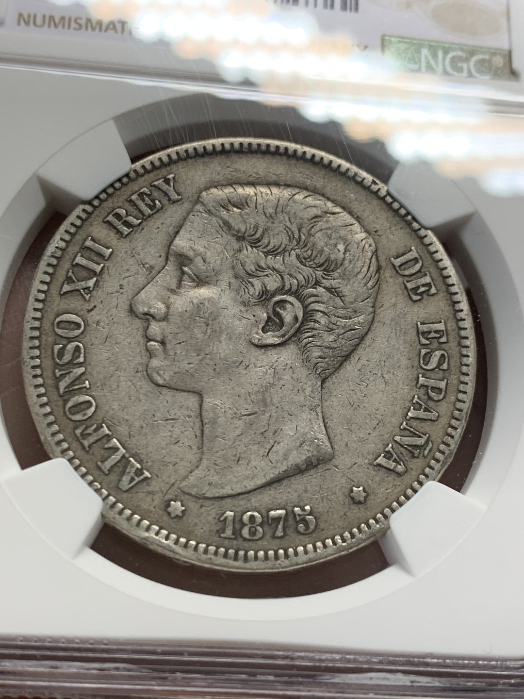 《竞宝斋》第128场-周日，周一 ，2场连拍（全场包邮） NGC-XF45  西班牙1875年 阿方索十二世 5比塞塔双柱大银币 细节一流 原味好品