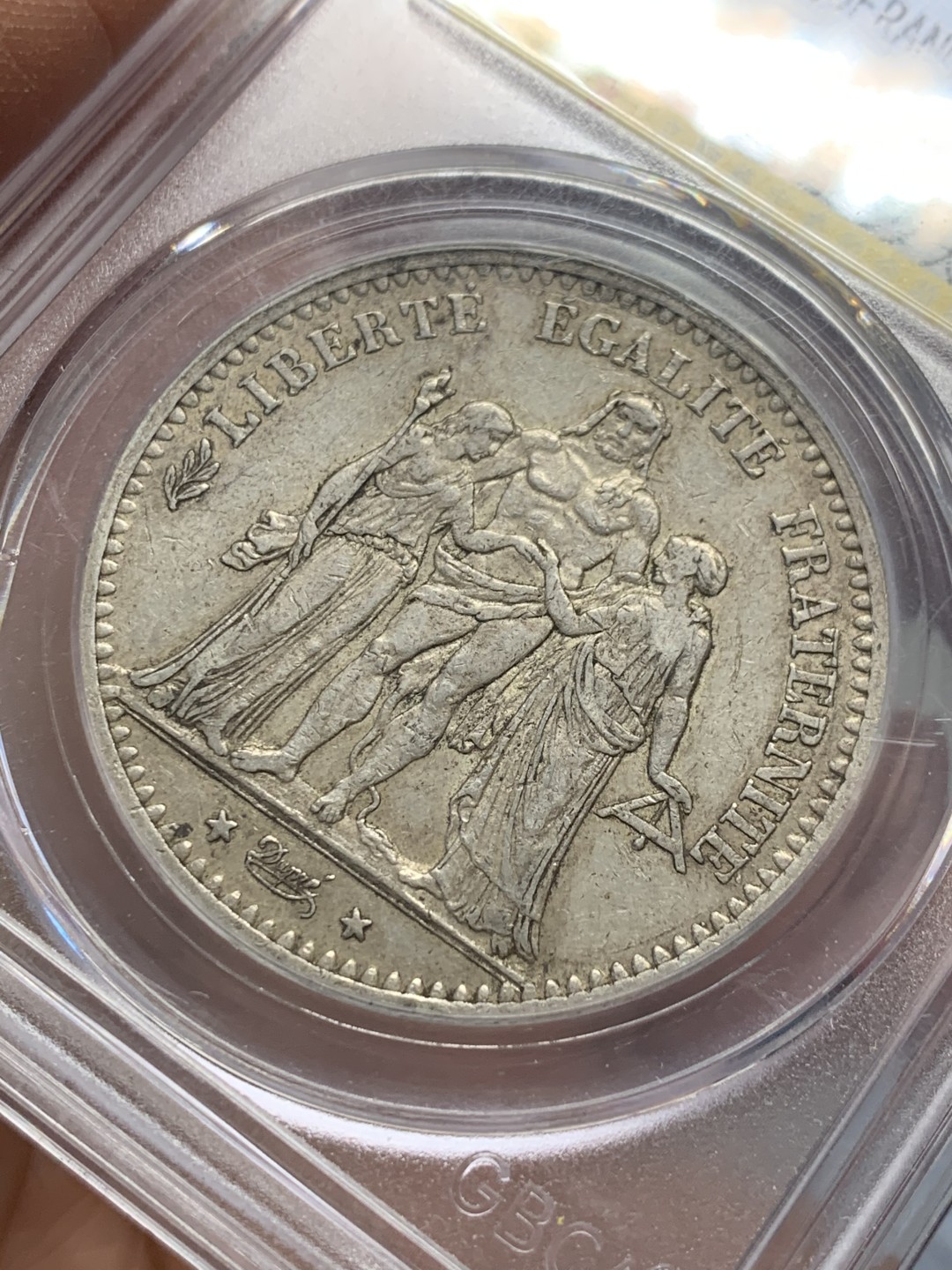 《竞宝斋》第128场-周日，周一 ，2场连拍（全场包邮） 公博评级 法国 1875年 大力神 5法郎 银币 比1873 少太多