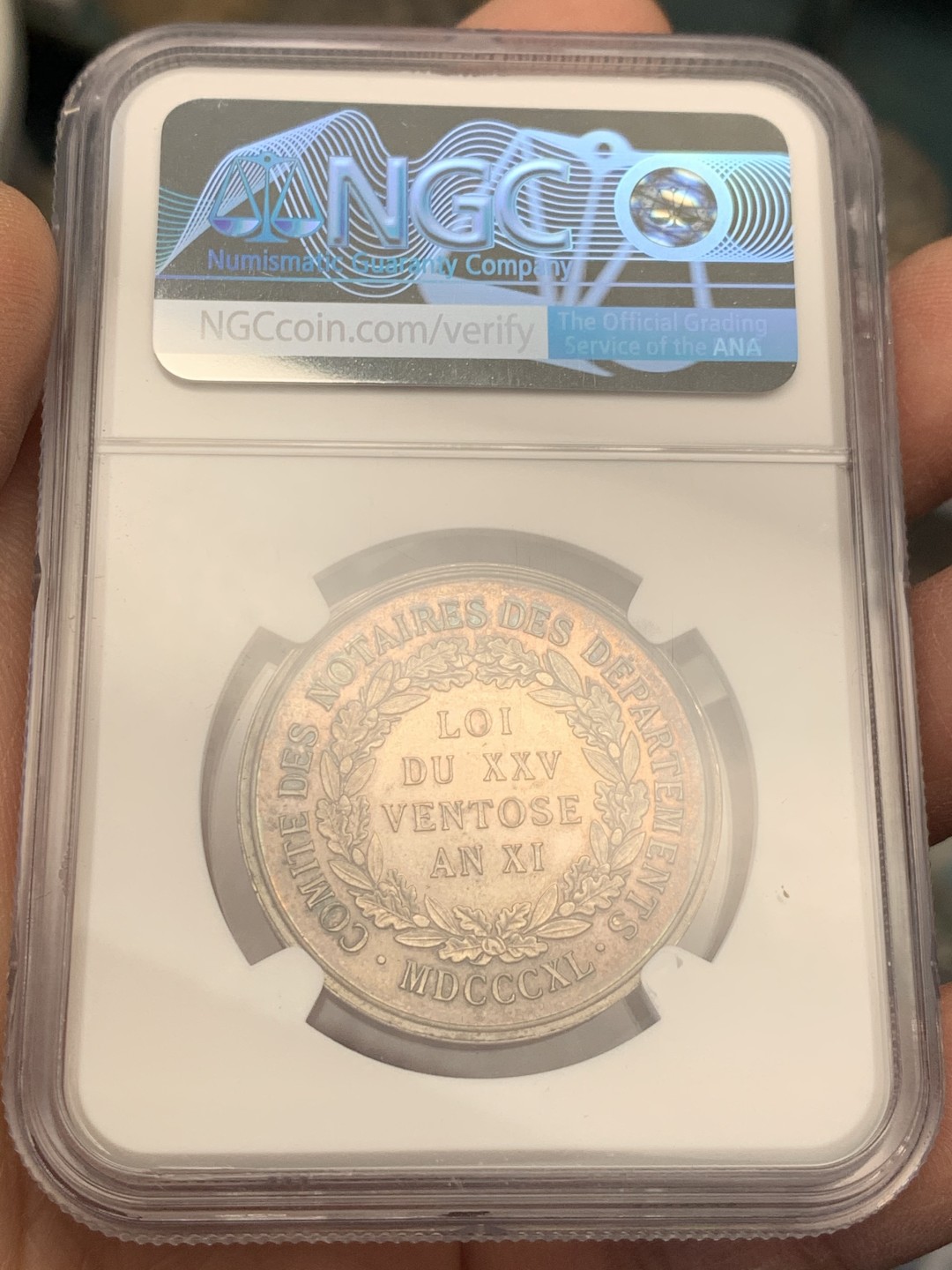 《竞宝斋》第128场-周日，周一 ，2场连拍（全场包邮） NGC-MS63 1840年 拿破仑第一执政官纪念银章，经典款拿破仑执政头像，带彩老包浆 高分好状态