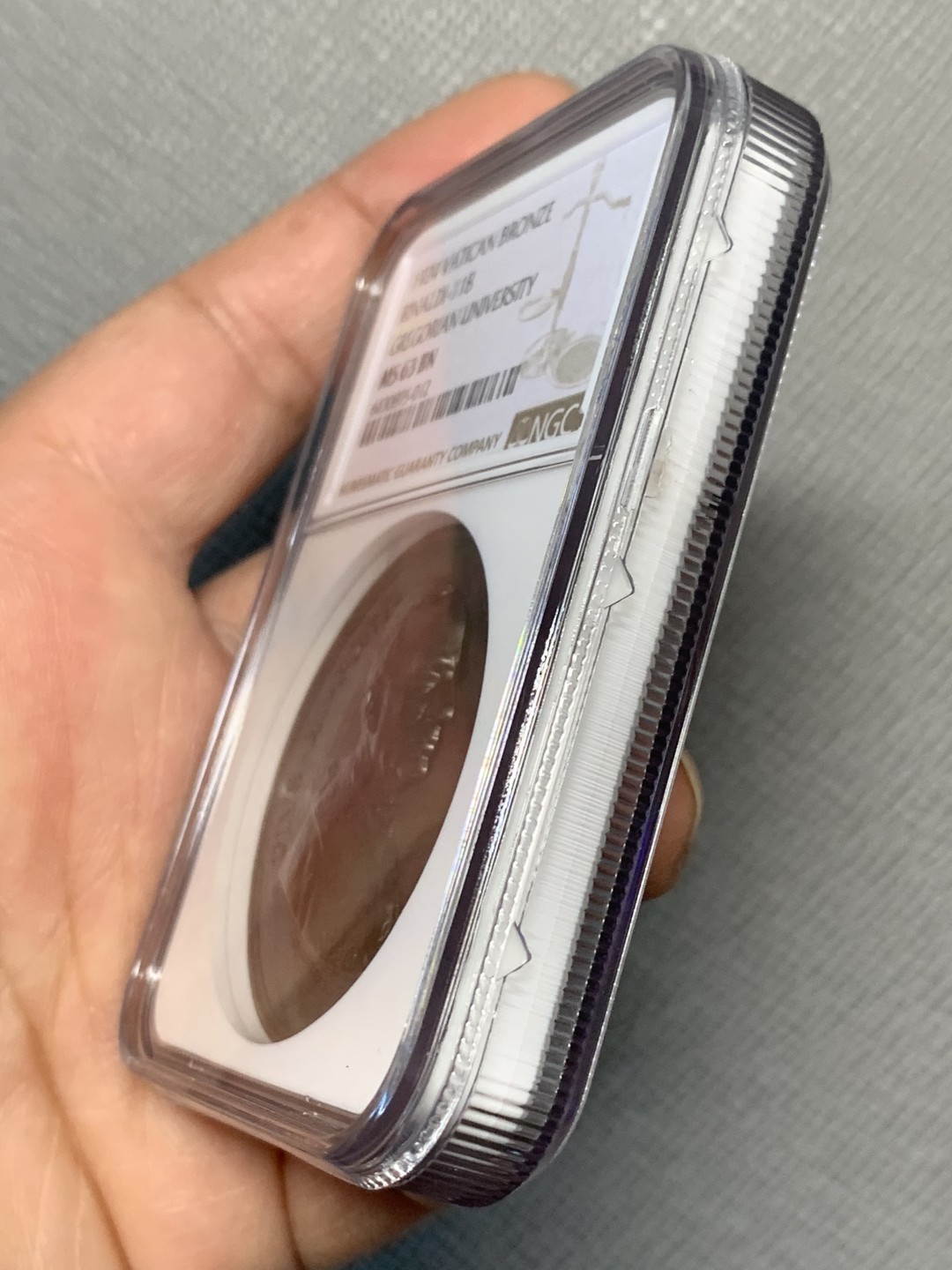 《竞宝斋》第128场-周日，周一 ，2场连拍（全场包邮） NGC MS63 1924年梵蒂冈教皇庇护十一世格列高利大学纪念高浮雕铜章 稀少难得