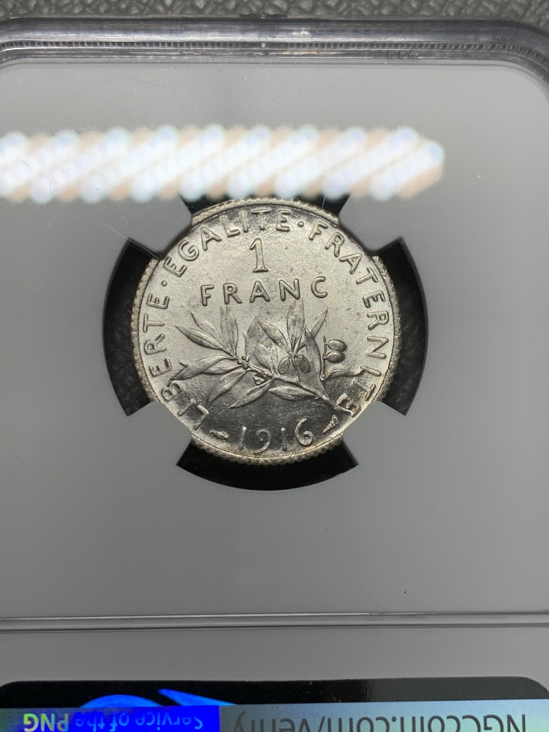 《竞宝斋》第128场-周日，周一 ，2场连拍（全场包邮） NGC MS62 法国 1916年 1法郎 银币
