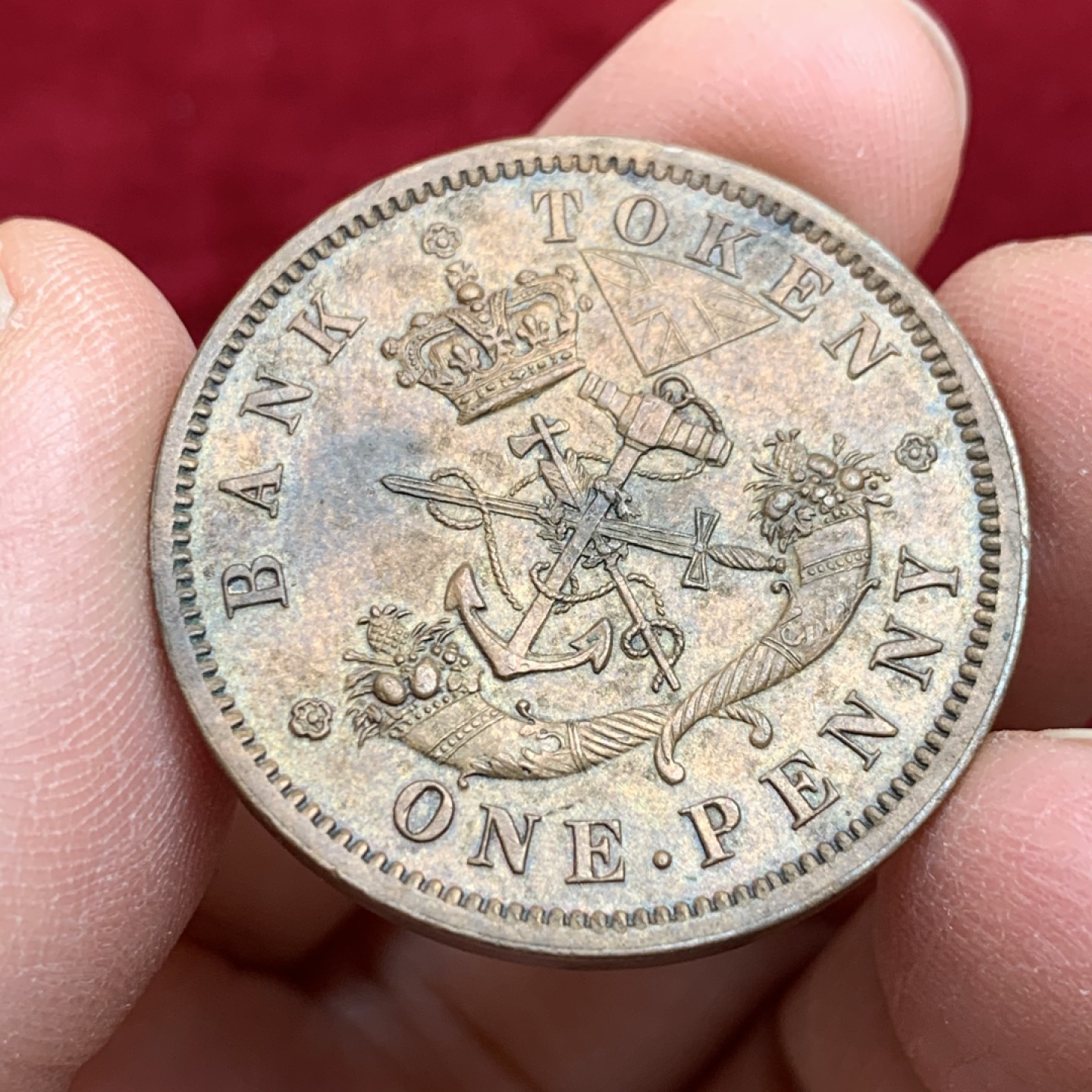 《竞宝斋》第128场-周日，周一 ，2场连拍（全场包邮） 1857年 加拿大 铜马剑 1便士 银行 代币一枚 细节非常好