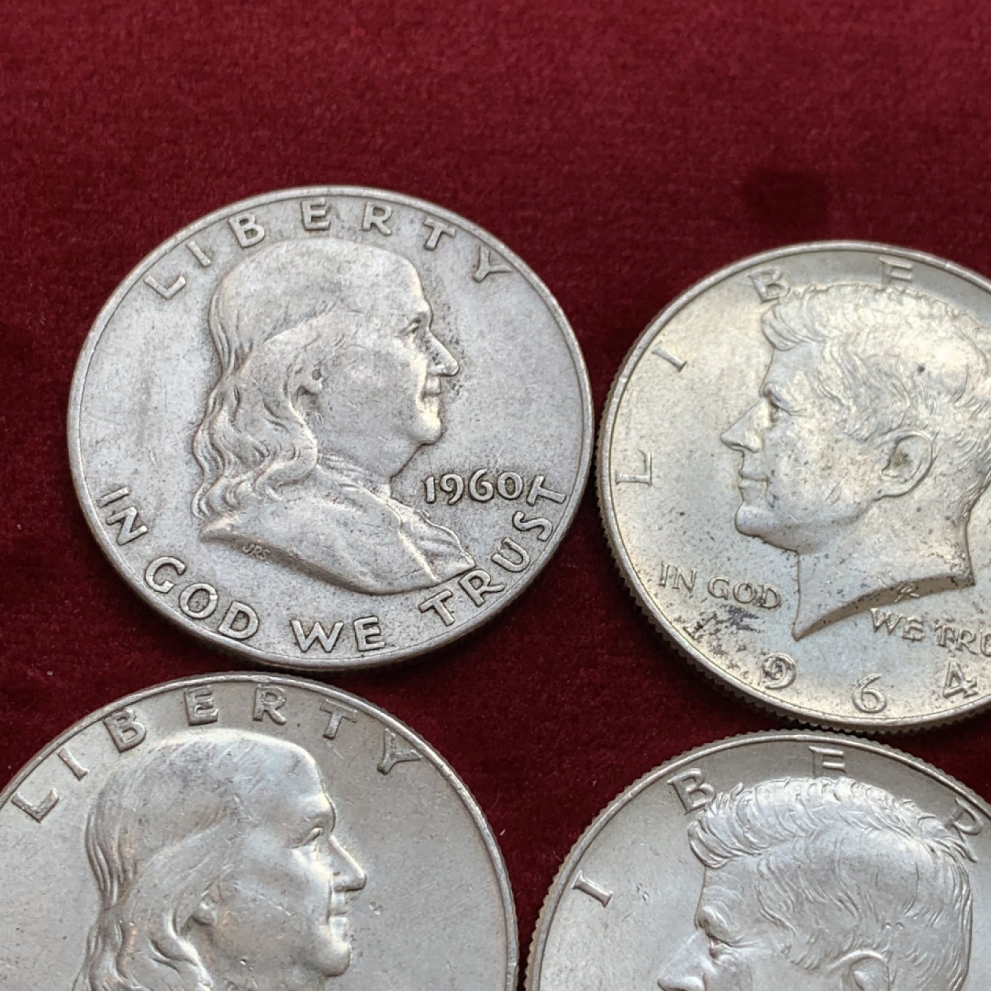 《竞宝斋》第128场-周日，周一 ，2场连拍（全场包邮） 美国900银 银币4枚 2枚富兰克林半美元，2枚肯尼迪半美元 单枚12.5克 都是高银版 合计50克900银