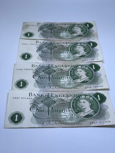 零佣金，「铜匠收藏」纸钞 精制币 套币 银币 第【22】场拍卖，期待您的参与 - 英国 老1英镑 4张 流通品 