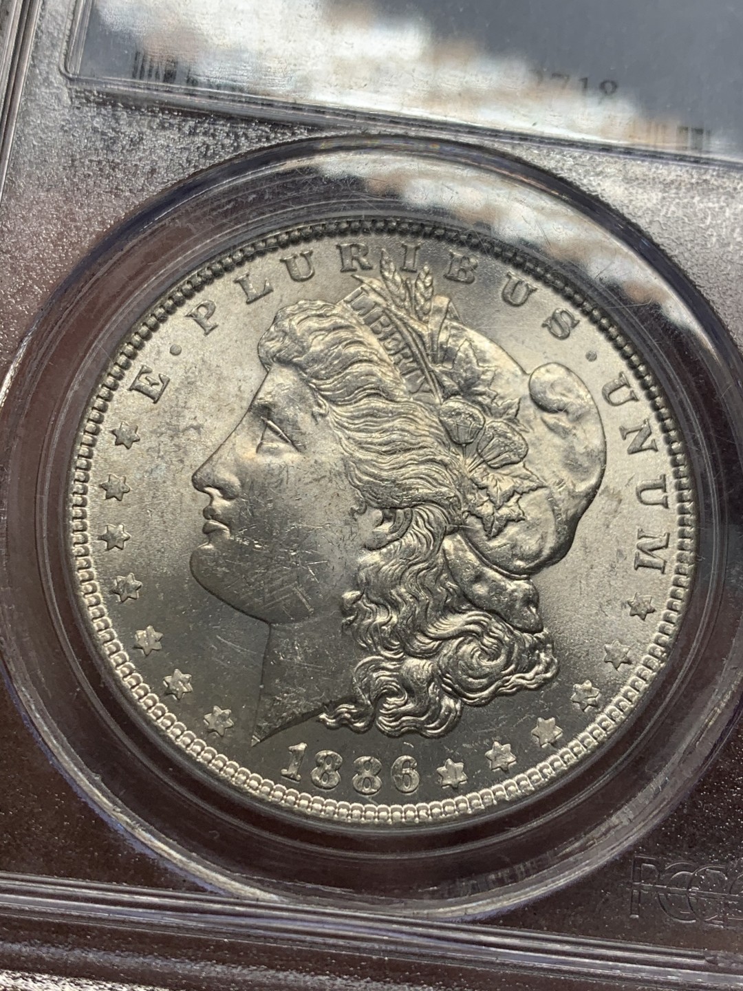 《竞宝斋》第128场-周日，周一 ，2场连拍（全场包邮） PCGS-MS63 美国 1886年1美元 摩根 银币 霜面效果 老盒