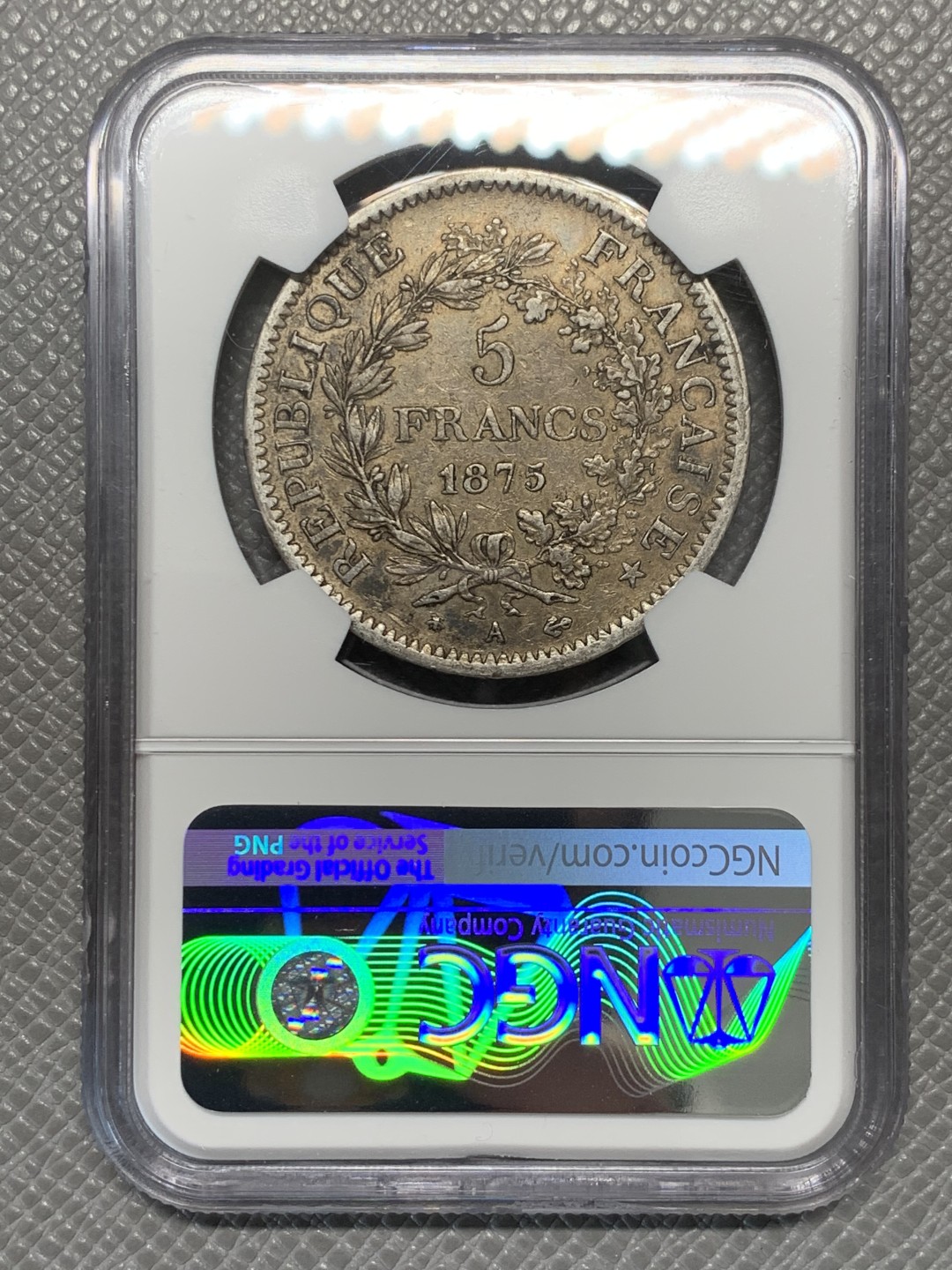 《竞宝斋》第128场-周日，周一 ，2场连拍（全场包邮） NGC AU53 法国 1875年 大力神 5法郎银币 深包浆 小A版 发行量是1873的1/10