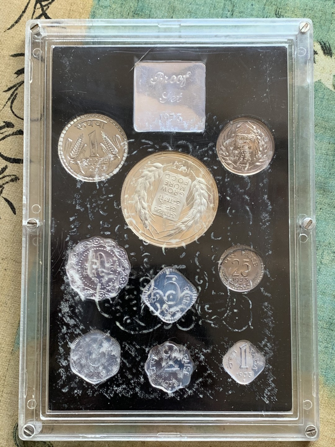 《竞宝斋》第128场-周日，周一 ，2场连拍（全场包邮） 印度1973年精制套币含银币