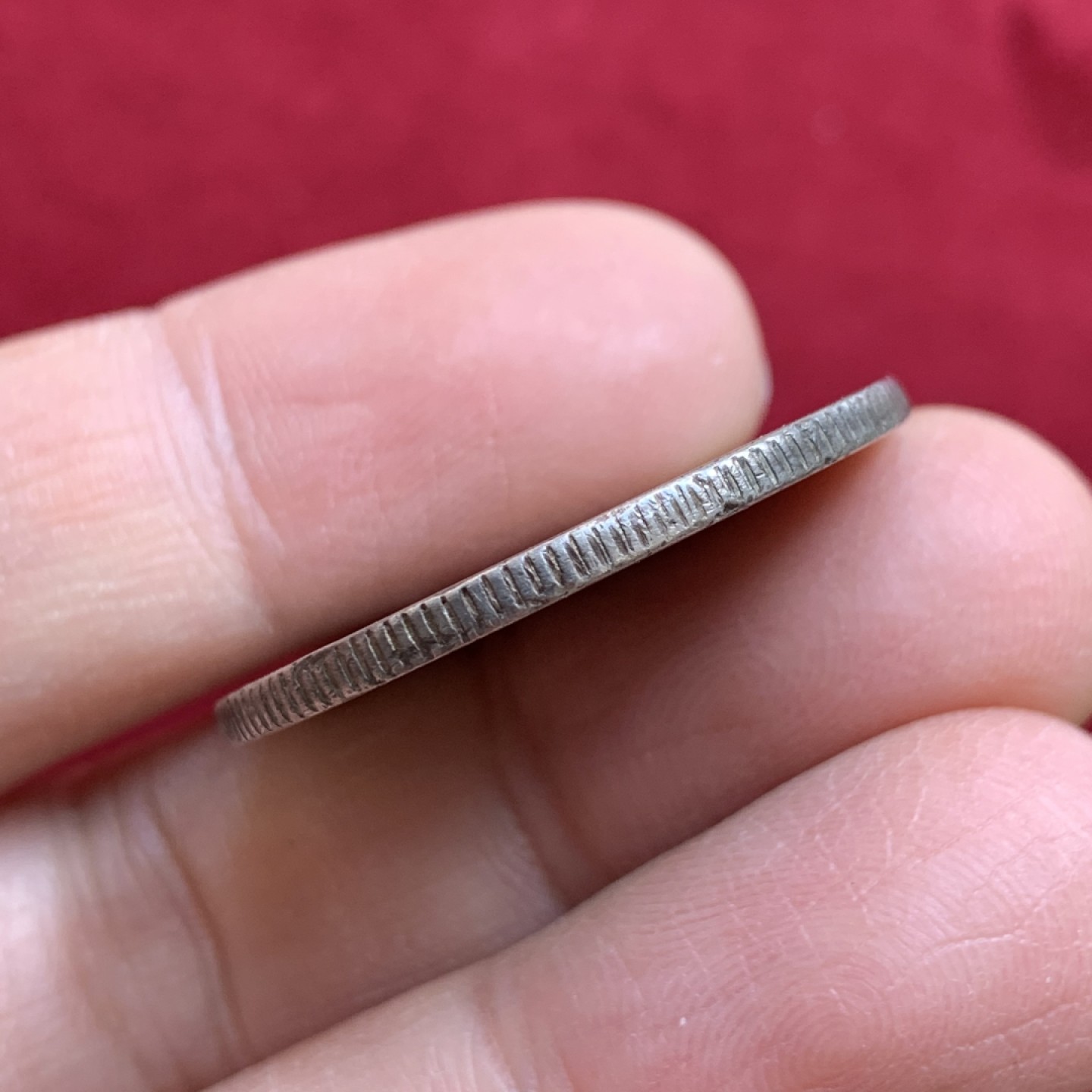 《竞宝斋》第128场-周日，周一 ，2场连拍（全场包邮） 墨西哥 1877年  天秤鹰洋 50分银币 半圆此较少 五彩