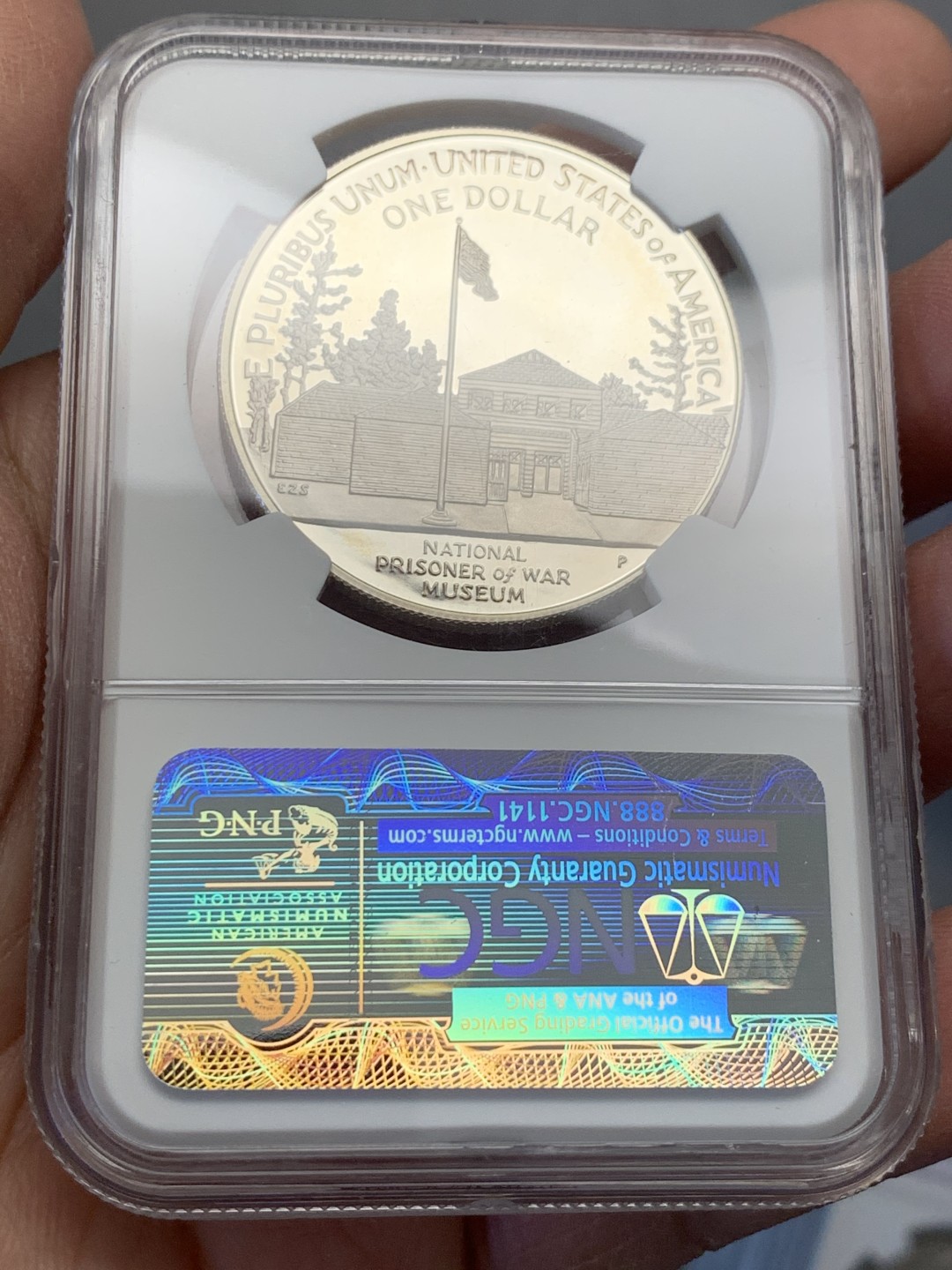 《竞宝斋》第128场-周日，周一 ，2场连拍（全场包邮） NGC PF69UC 美国 1994年战俘国家博物馆 纪念 1美元精制银币 大银币 38.1mm 26.73克