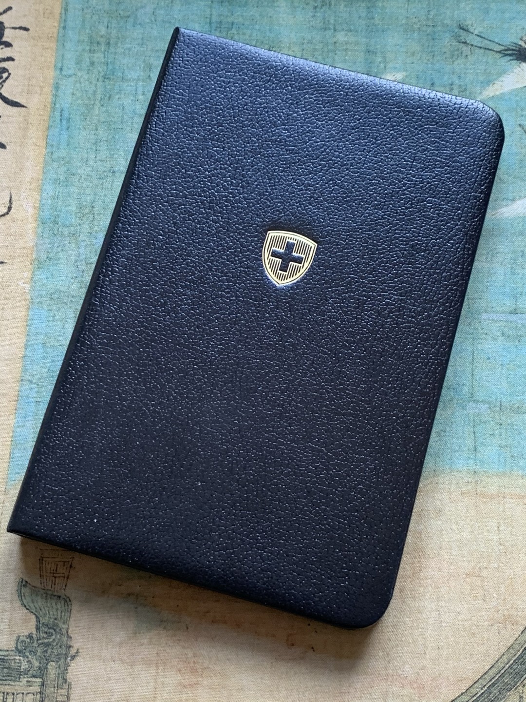 《竞宝斋》第128场-周日，周一 ，2场连拍（全场包邮） 瑞士1992年精制套币