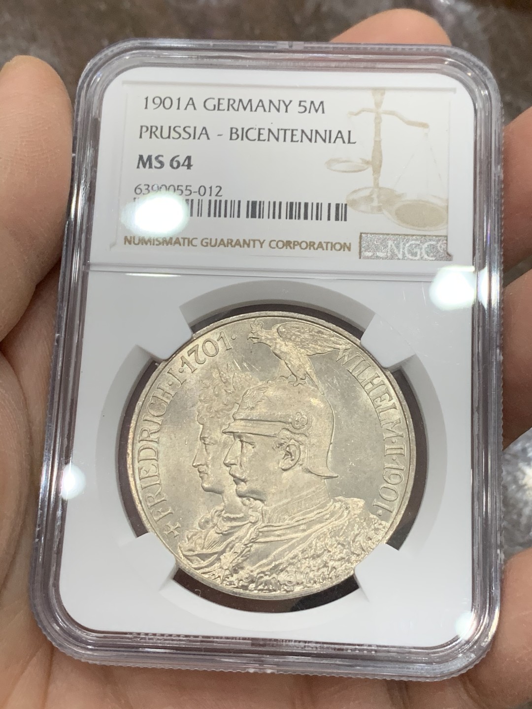《竞宝斋》第128场-周日，周一 ，2场连拍（全场包邮） NGC MS64 德国 1901年 5马克 普鲁士建国200周年 经典双头长翅马克 状态不错