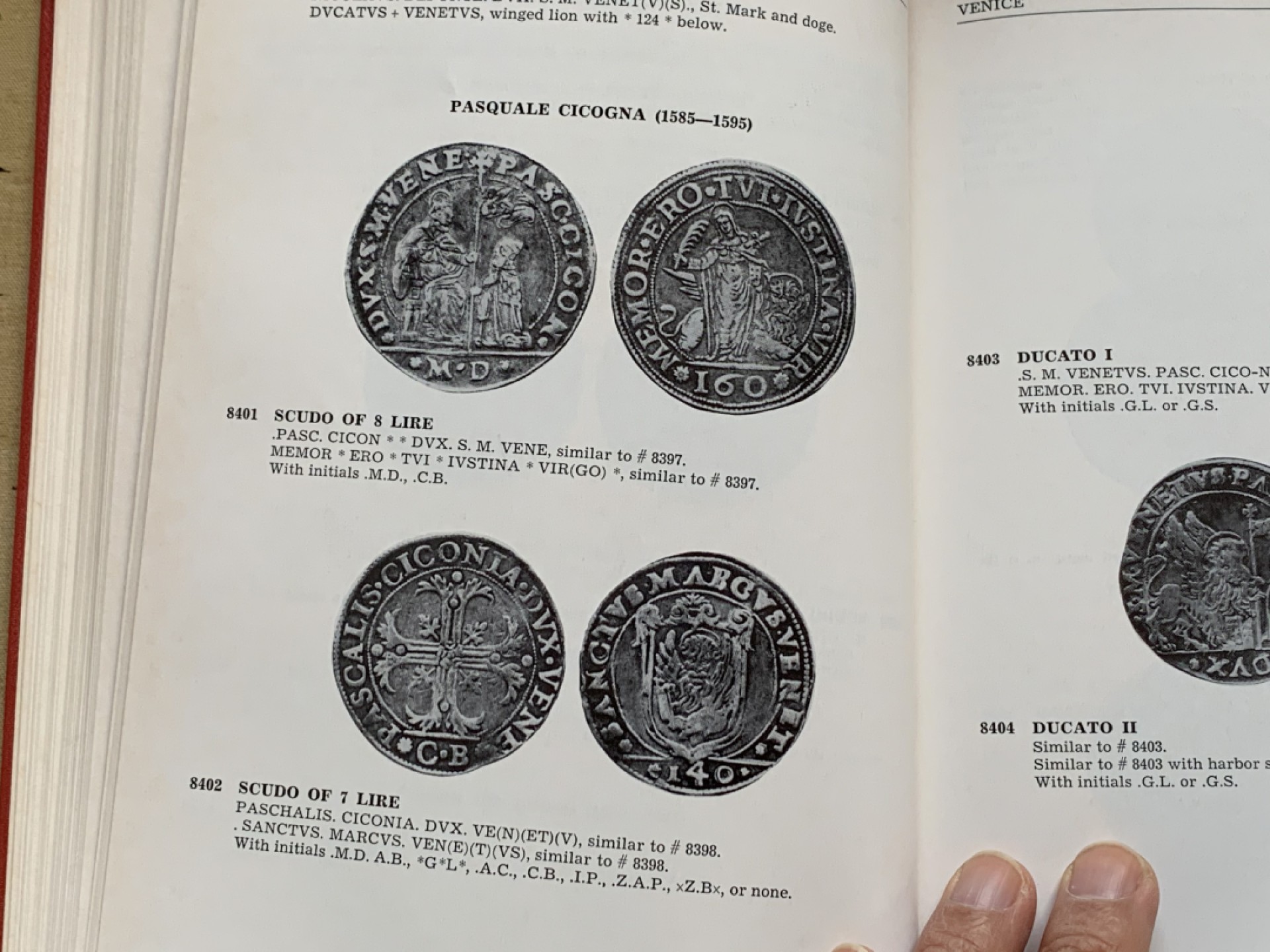《竞宝斋》第128场-周日，周一 ，2场连拍（全场包邮） 达文波特 1484-1600  欧洲克朗目录 330页保存的非常好