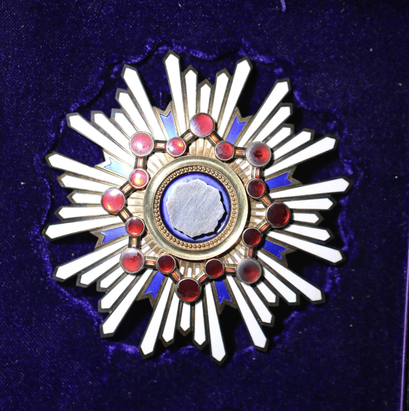 大猫徽章拍卖第212期  勿忘国耻 勋二等瑞宝章 原盒全品相