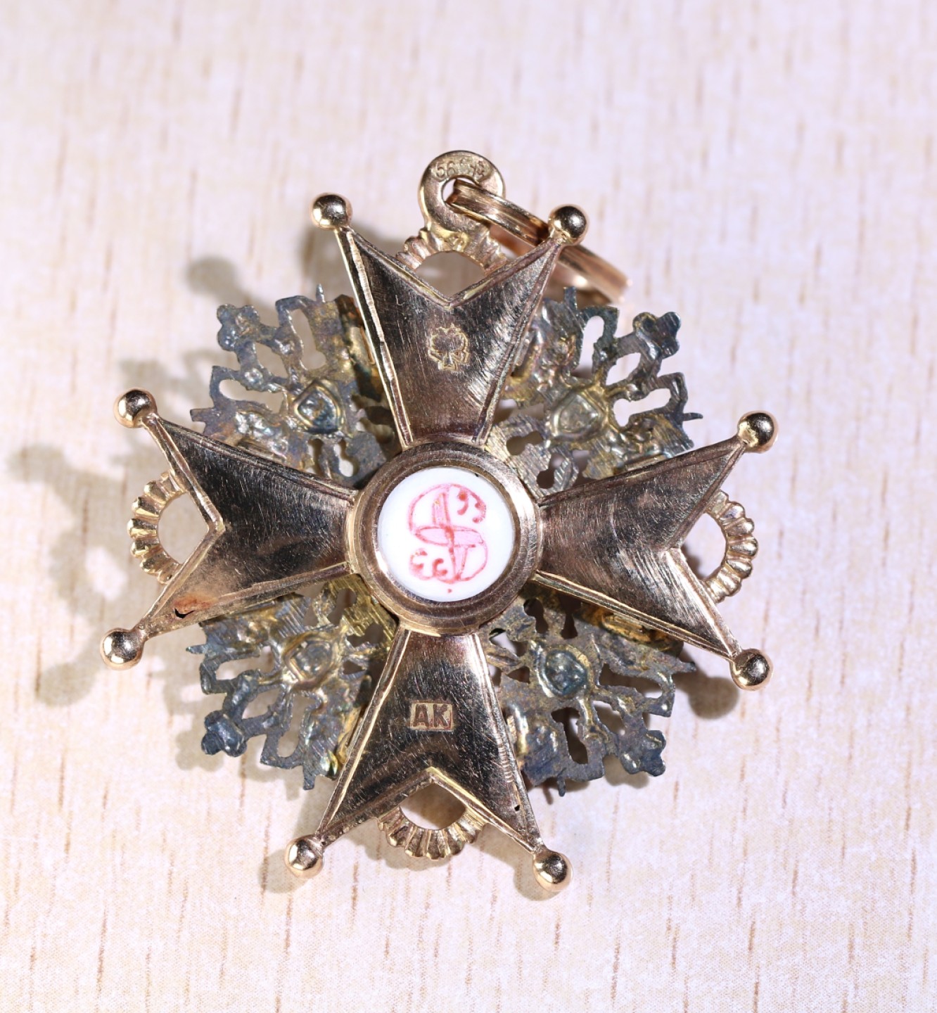 大猫徽章拍卖第212期  沙俄三级斯坦尼斯拉夫勋章 14K金质 珐琅完美