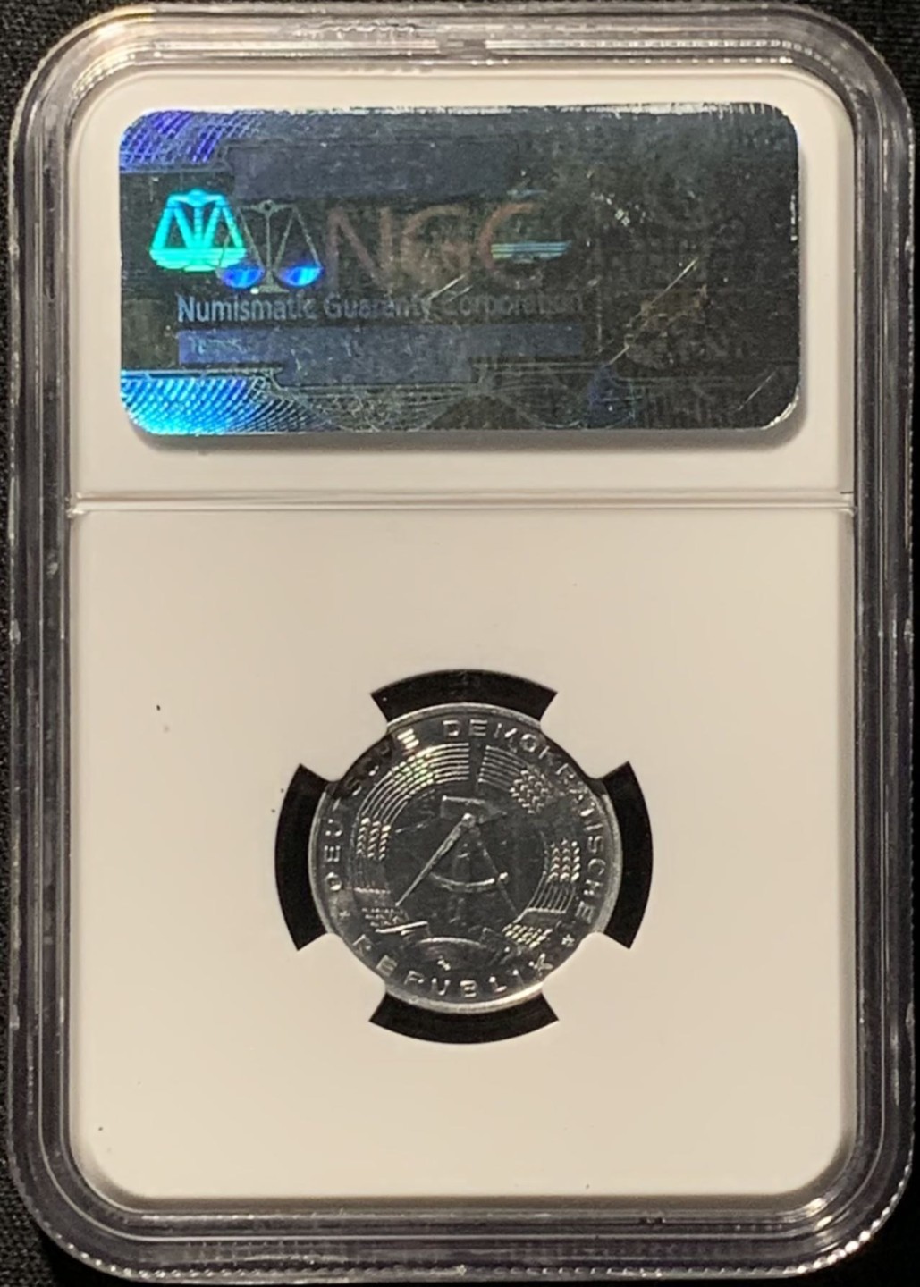 紫瑗钱币——第244期拍卖 民主德国 1982年 A版 流通硬币 1芬尼 NGC MS63 类精制