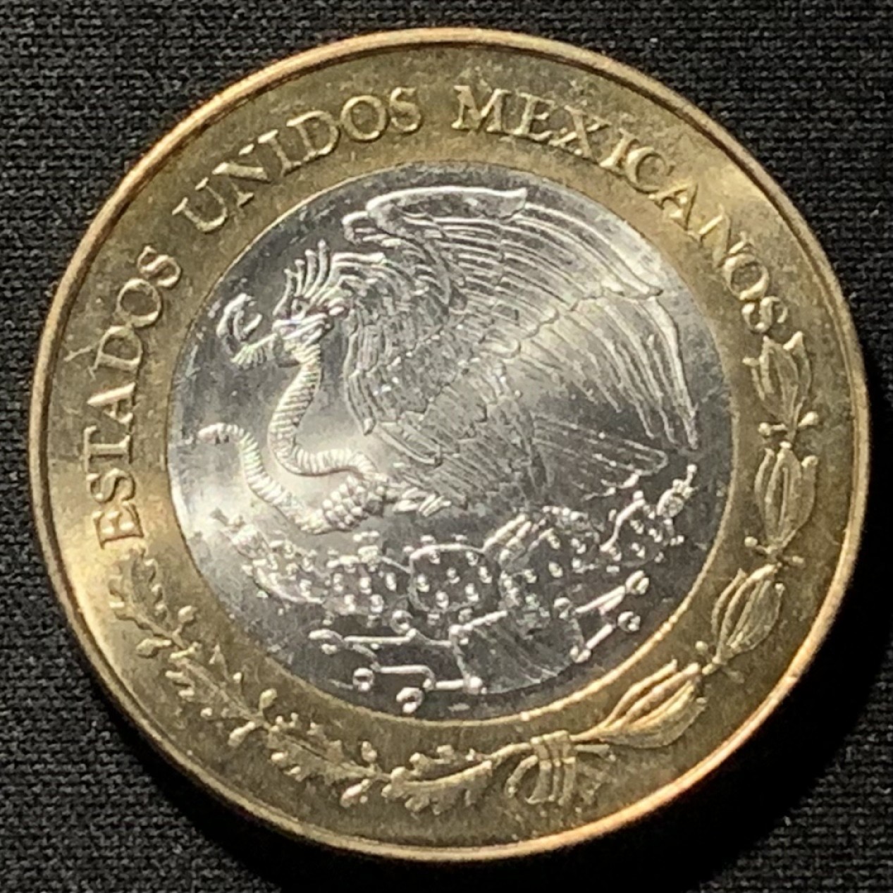 紫瑗钱币——第244期拍卖 墨西哥 2006年 米却肯州 蝴蝶 100比索 双色银币 34.11克 0.925银 UNC