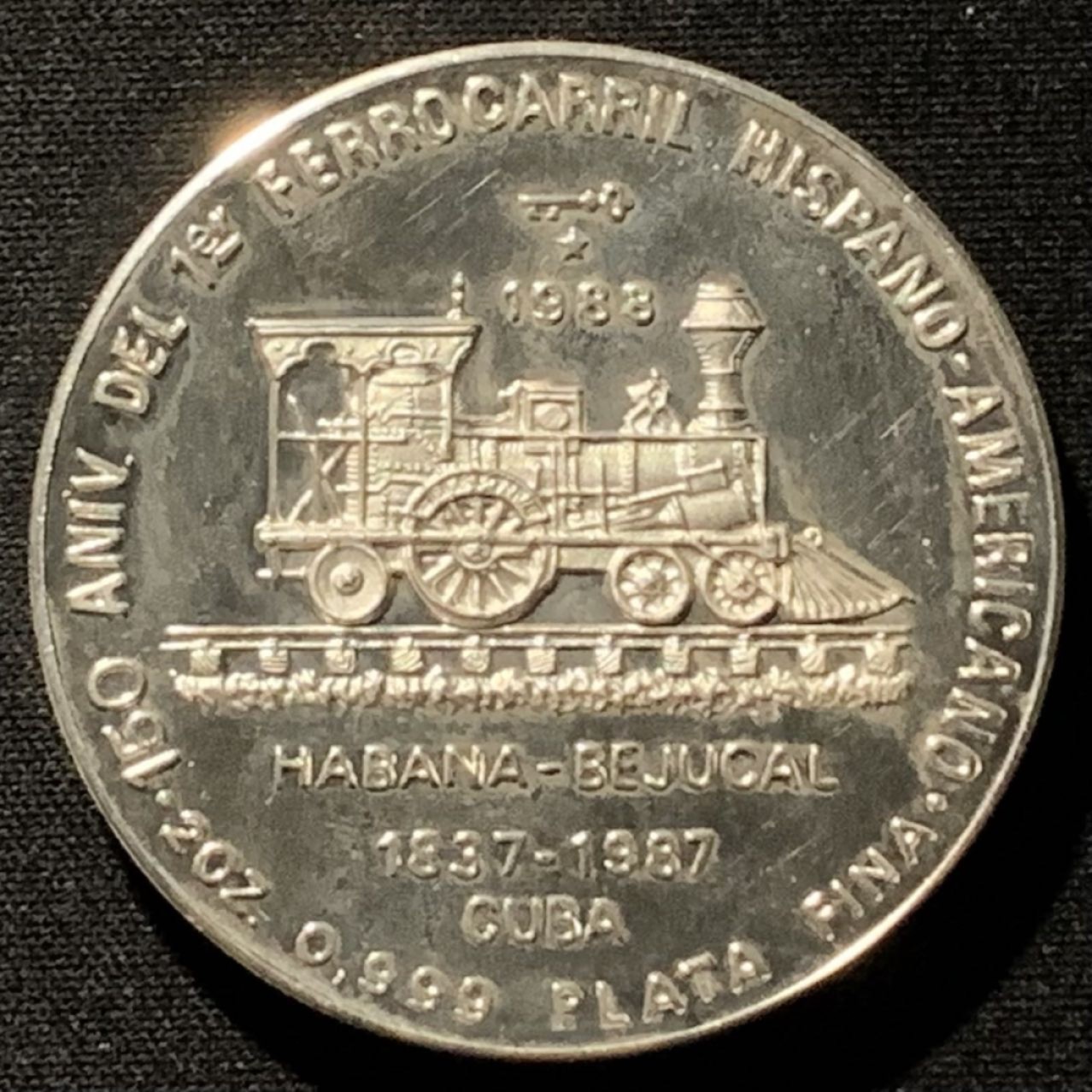 紫瑗钱币——第244期拍卖 古巴 1988年 古巴铁路100周年 20比索 62.2克 0.999银 精制 少见