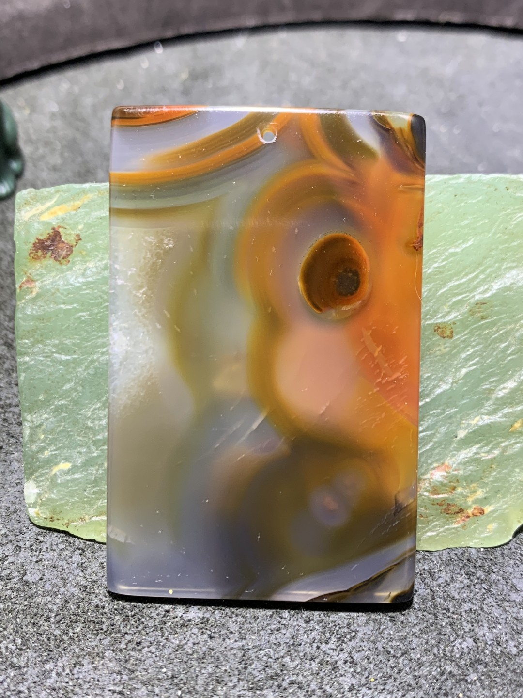 高玉化巴西玛瑙天眼牌子一个，
