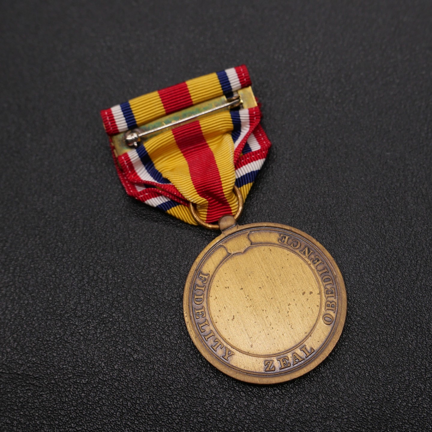 勋章奖章交易所2023年元旦拍卖 美国海军陆战队预备役良好行为奖章，1925年设立。