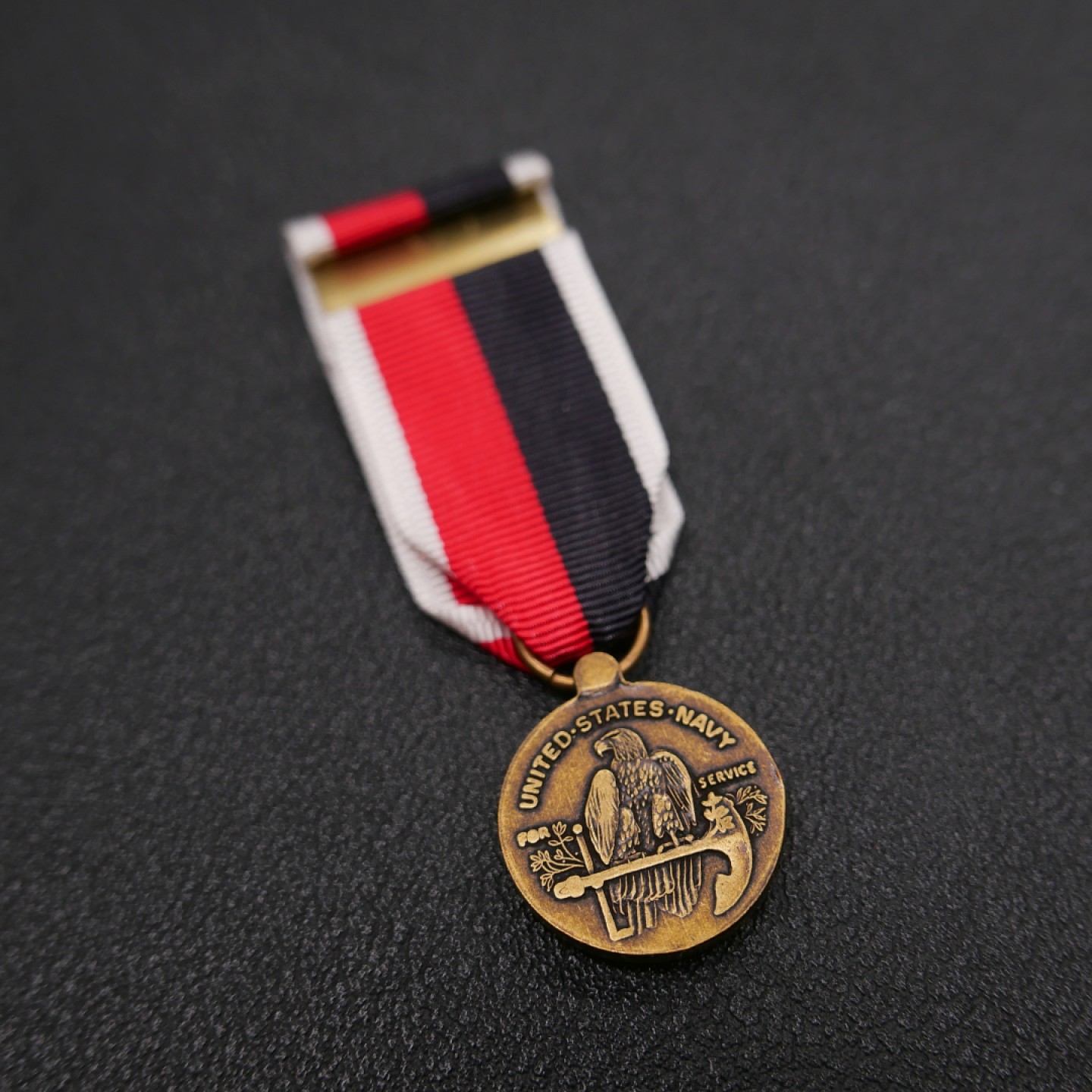 勋章奖章交易所2023年元旦拍卖 美国海军占领奖章迷你章