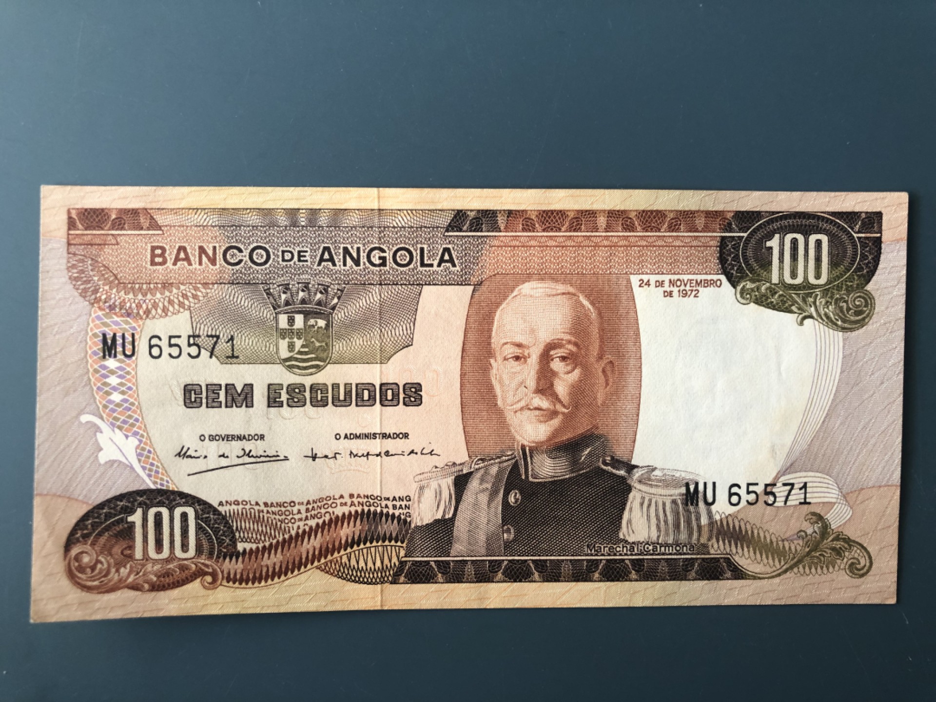 小钞市外钞（入门级-非洲篇及几张其他） 安哥拉100埃斯库多1972版UNC