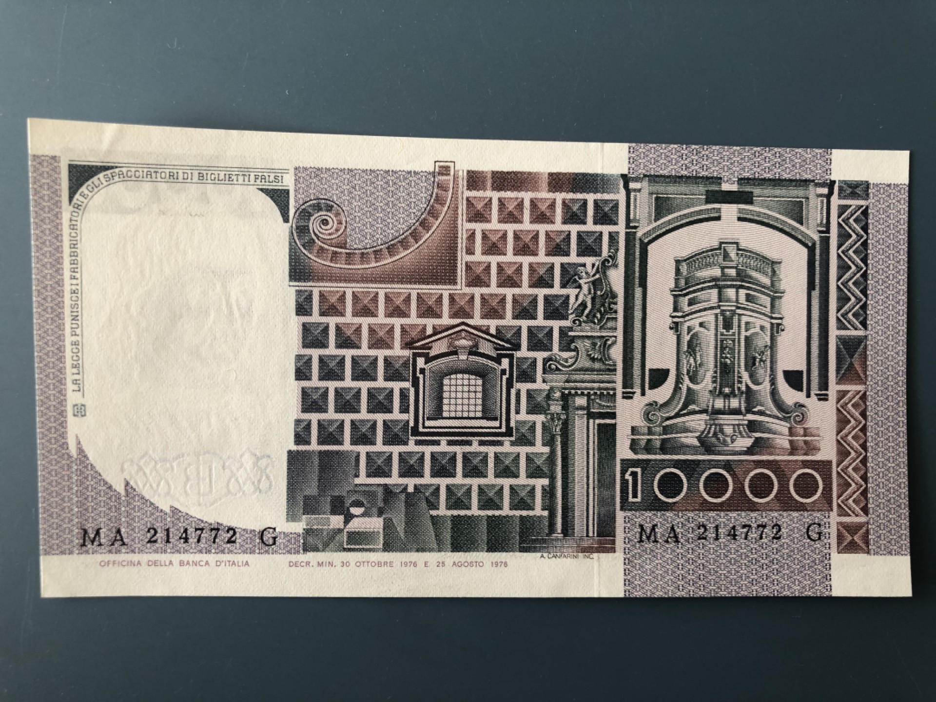 小钞市外钞（入门级-非洲篇及几张其他） 欧洲意大利10000里拉 UNC