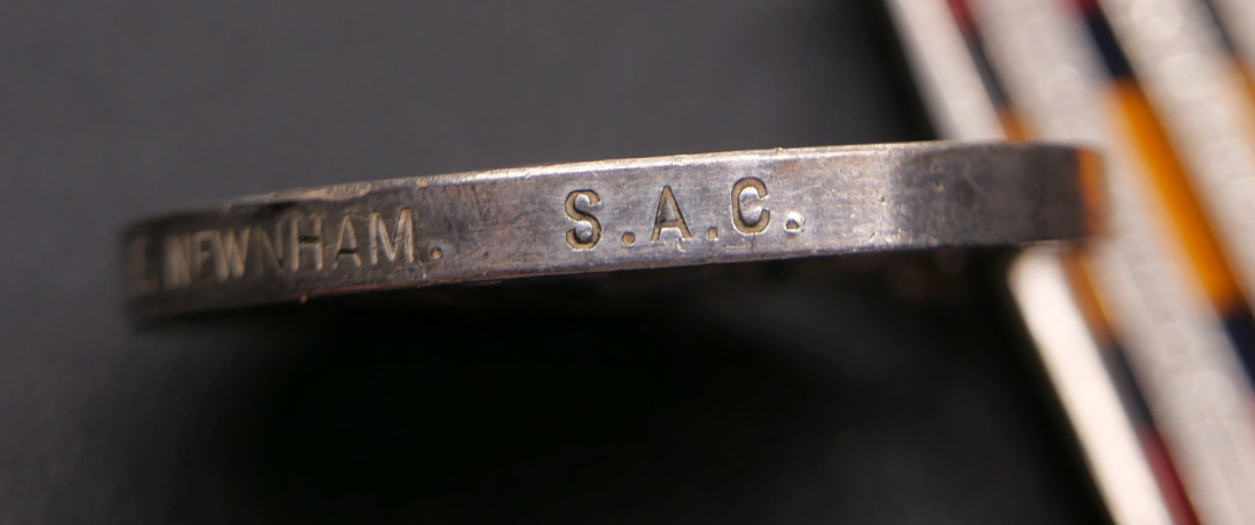 勋章奖章交易所2023年元旦拍卖 英国南非布尔战争奖章，925银质，5勋条少见。