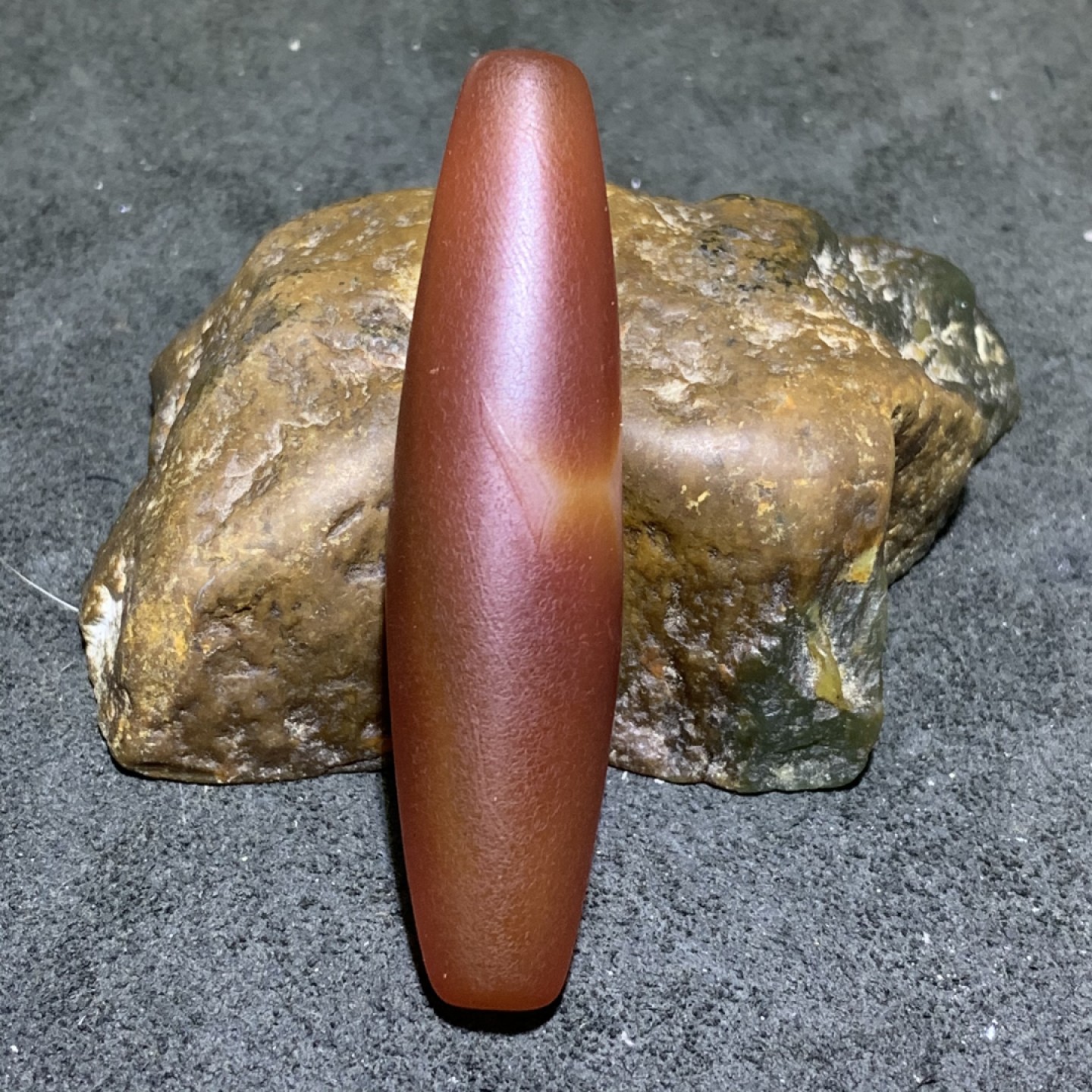 精美高玉化风化纹缠丝玛瑙随形大桶珠一个！