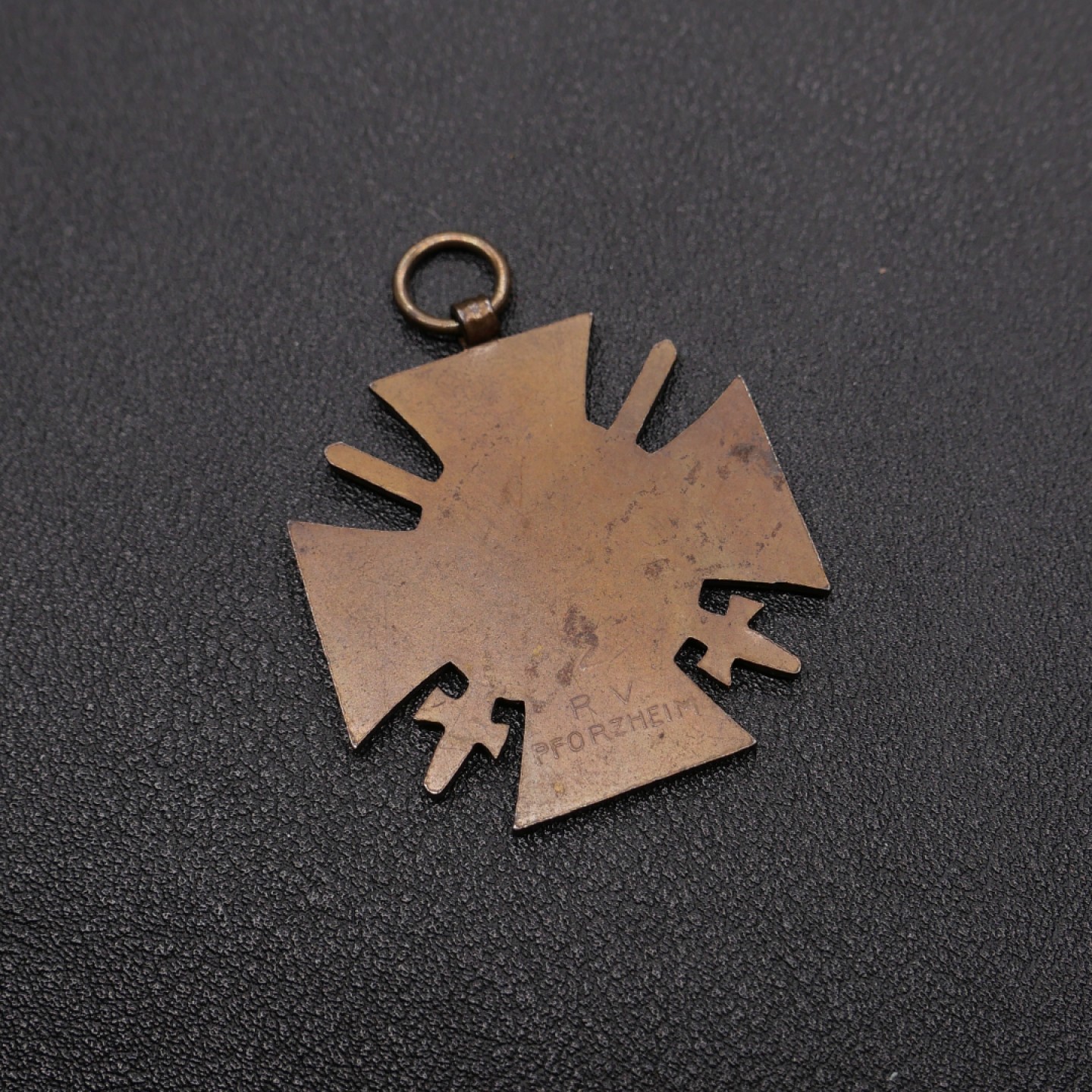 勋章奖章交易所2023年元旦拍卖 德国佩剑兴登堡十字奖章，裸章无绶带