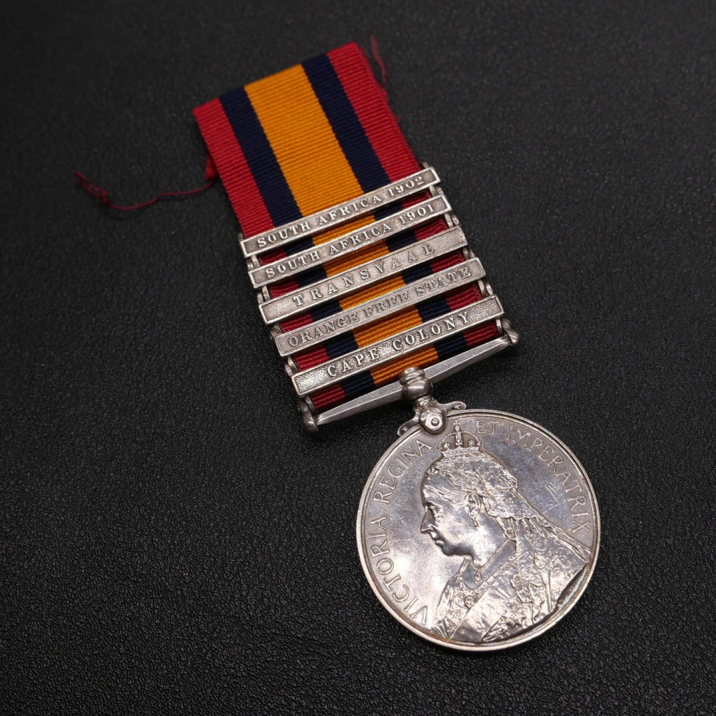 勋章奖章交易所2023年元旦拍卖 英国南非布尔战争奖章，925银质，5勋条少见。