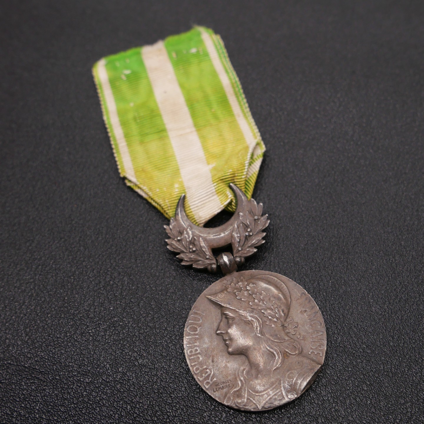 勋章奖章交易所2023年元旦拍卖 法国摩洛哥战役奖章，950银质带标